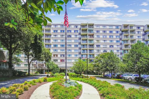 4977 BATTERY LANE 1-811 BETHESDA MD 20814