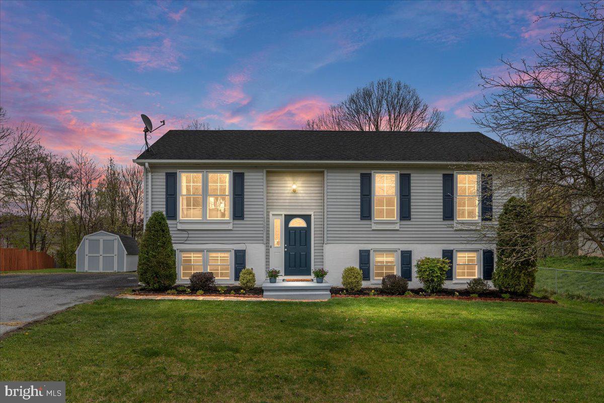 HENSEL STONE WOODS - Residential