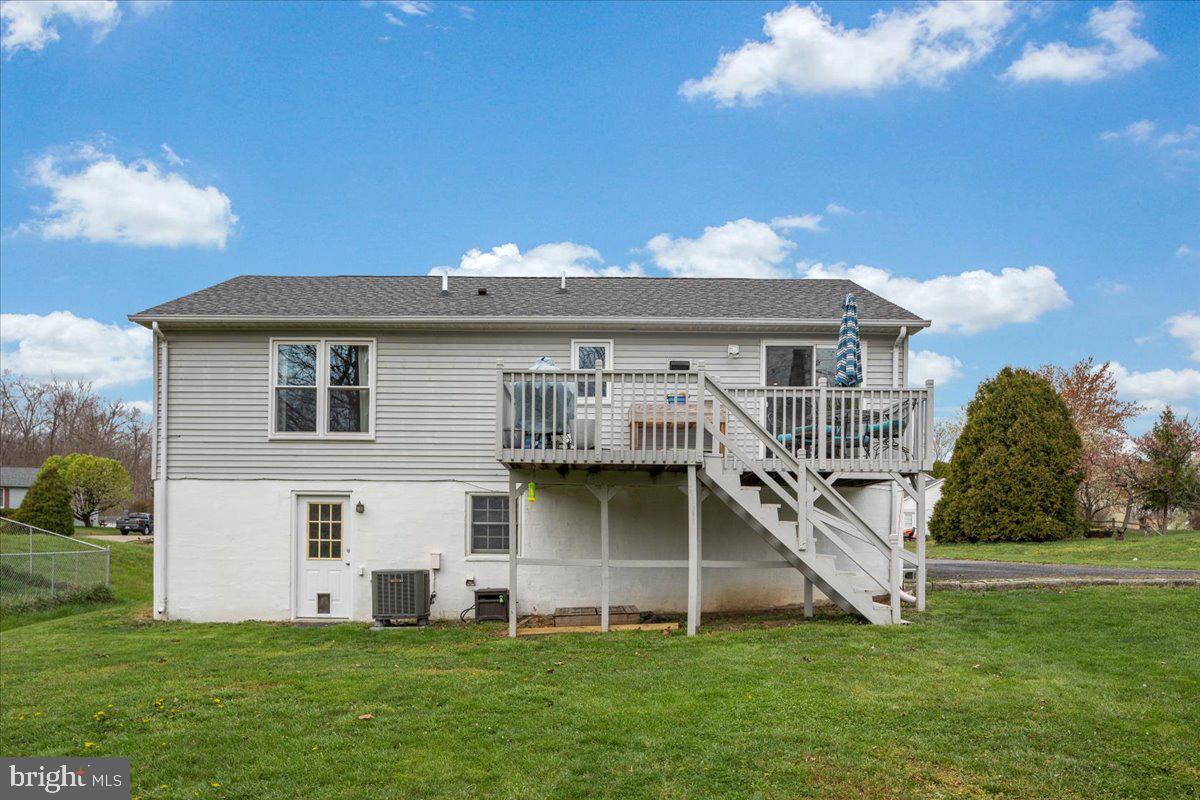 HENSEL STONE WOODS - Residential