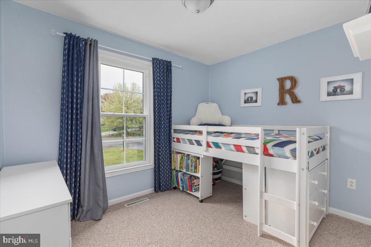 HENSEL STONE WOODS - Residential