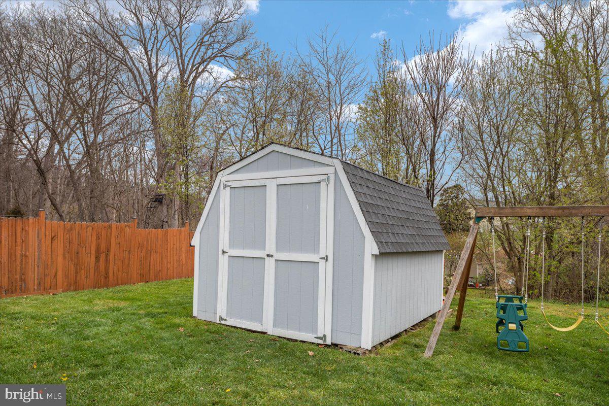 HENSEL STONE WOODS - Residential