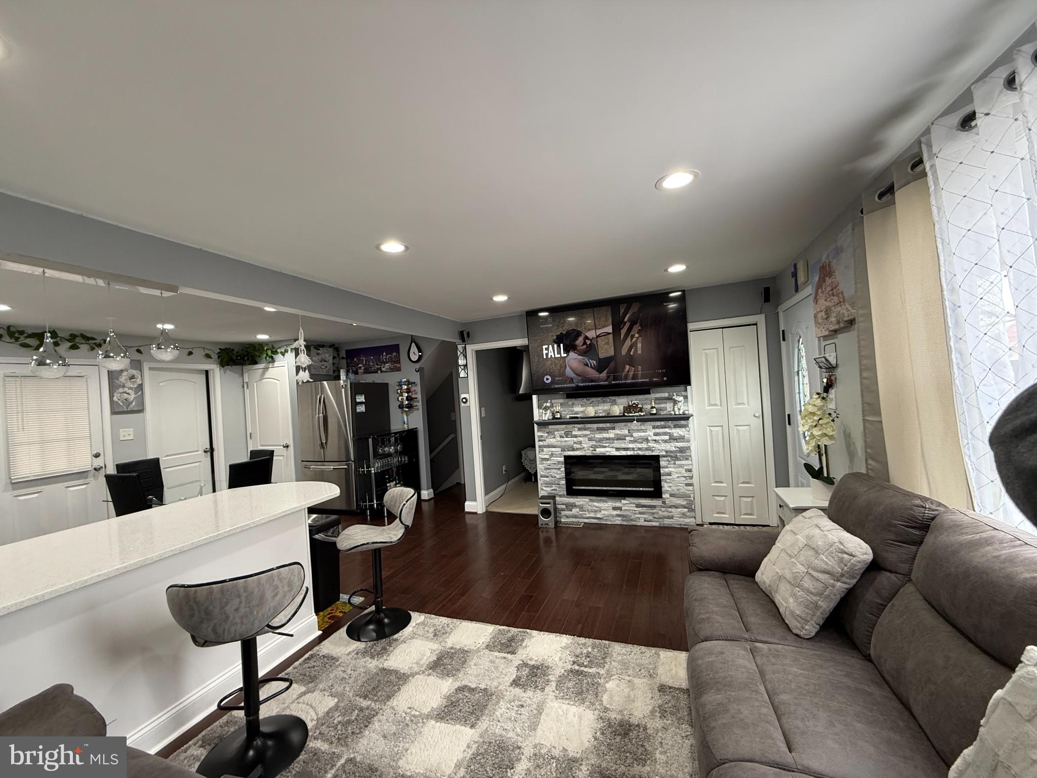 WOODMOOR - Residential