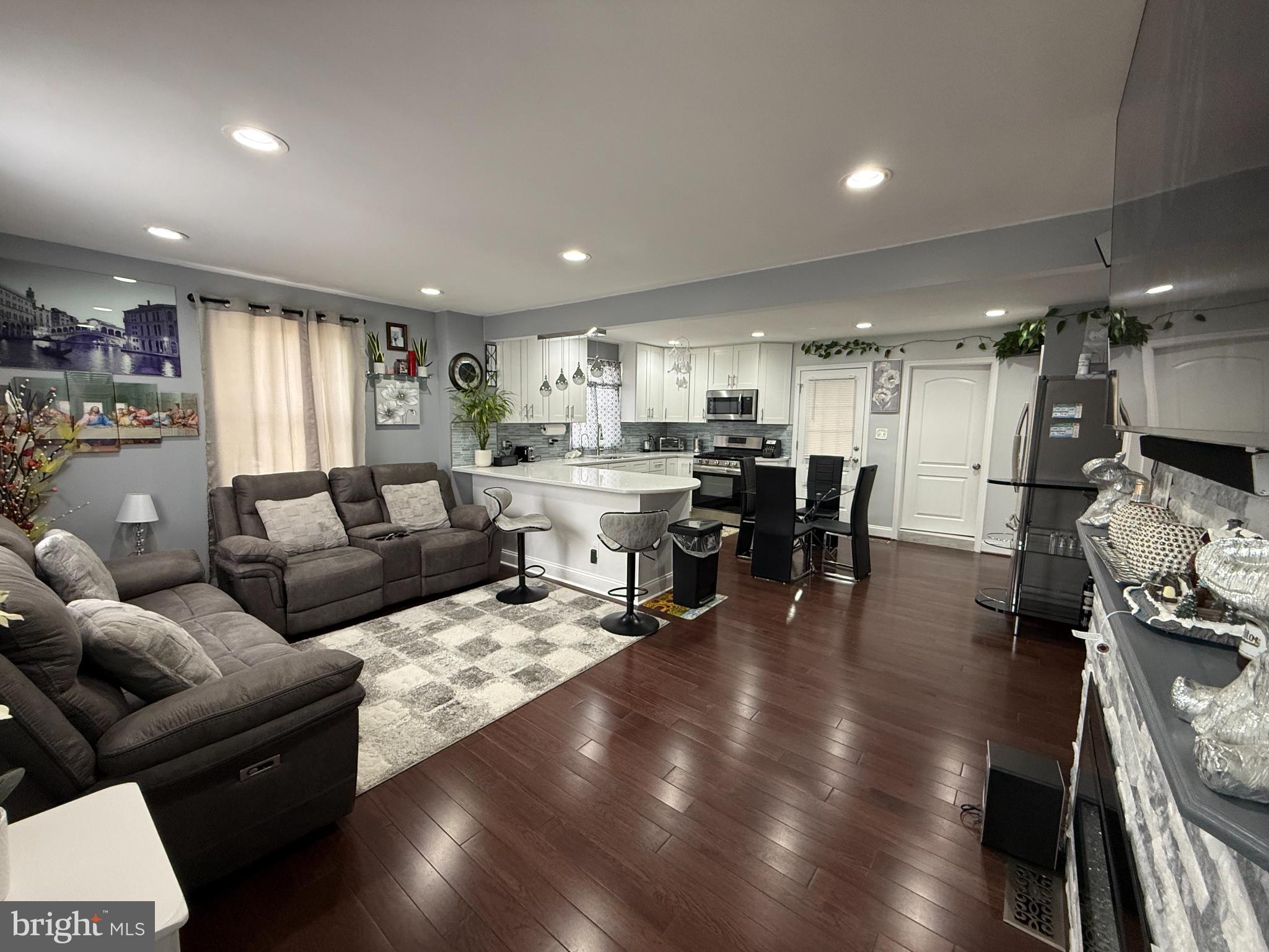 WOODMOOR - Residential