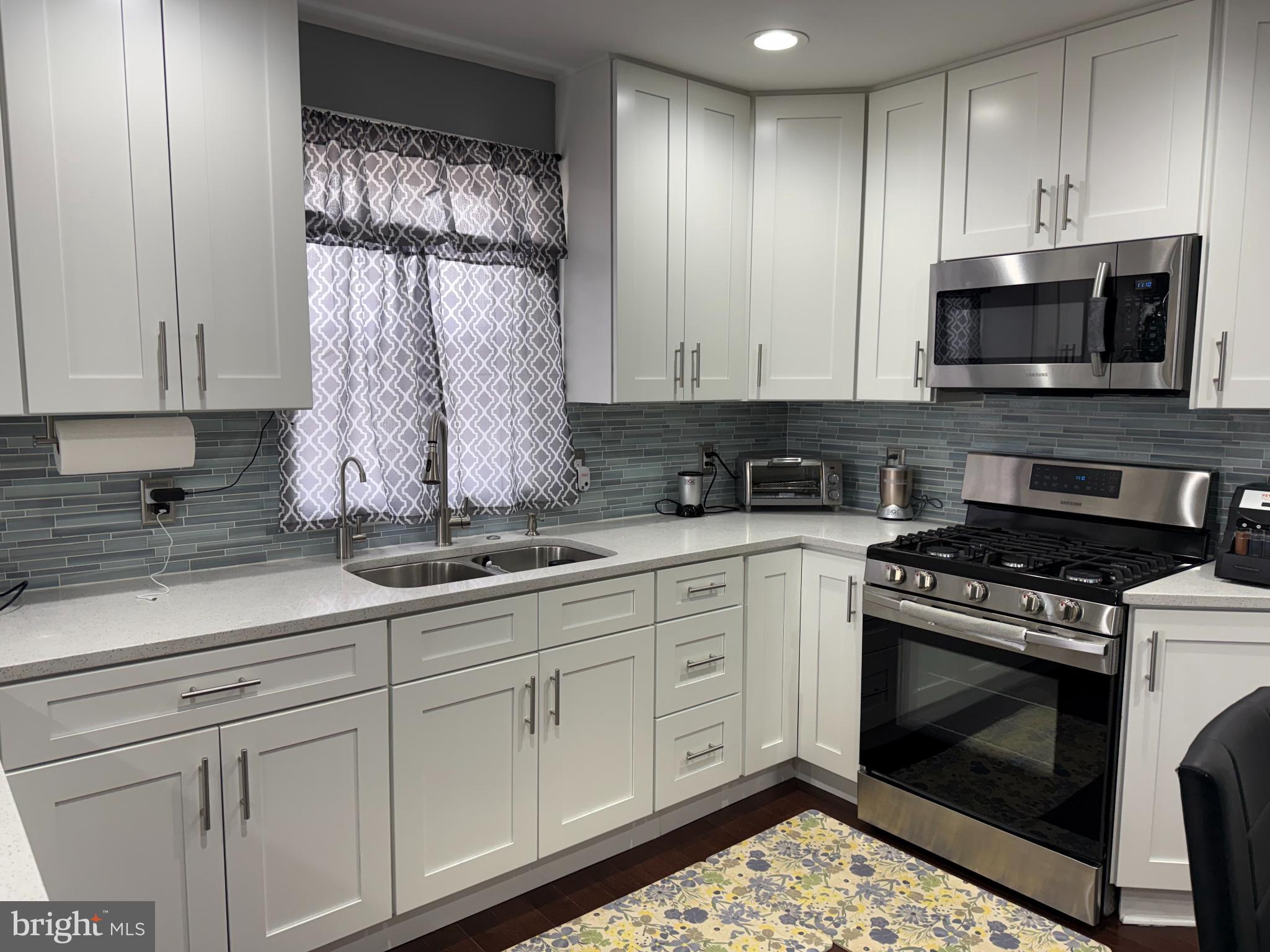 WOODMOOR - Residential