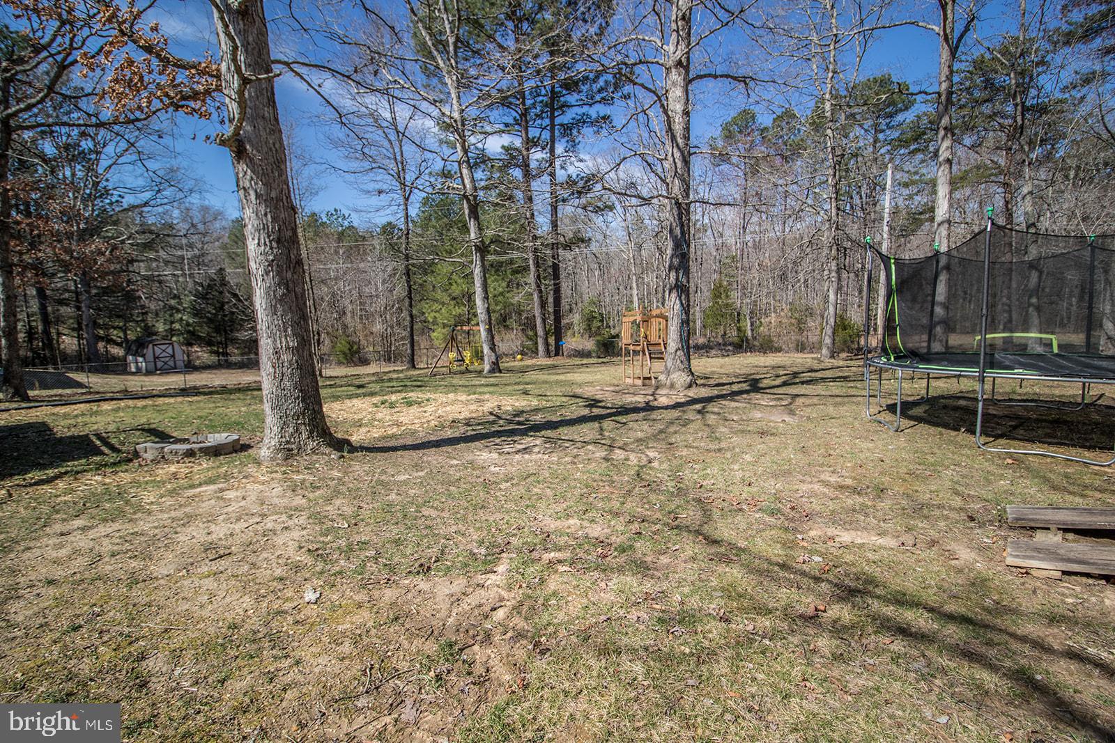 HUNTING QUARTERS - Residential