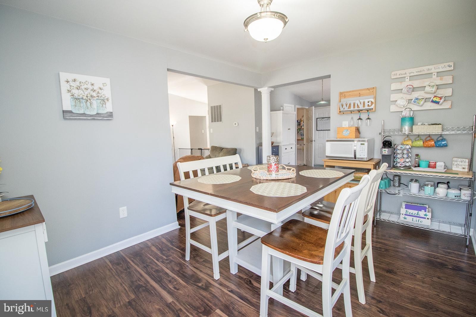 HUNTING QUARTERS - Residential