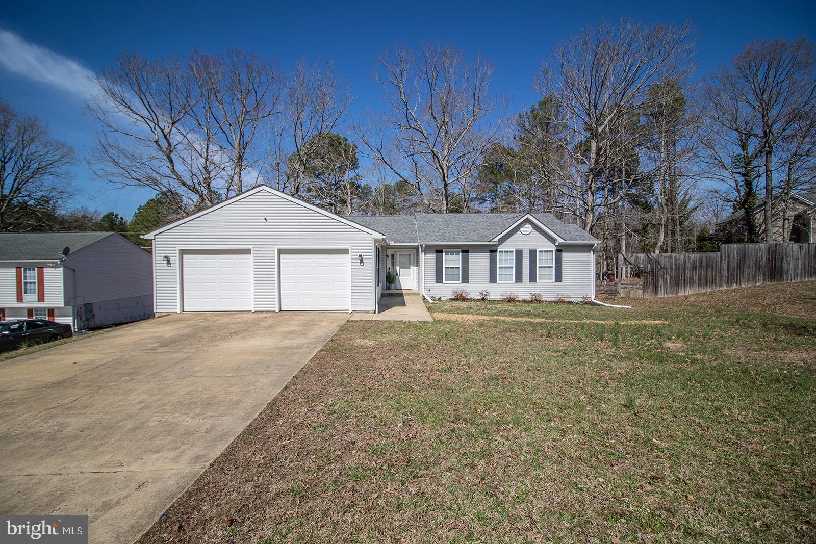 HUNTING QUARTERS - Residential