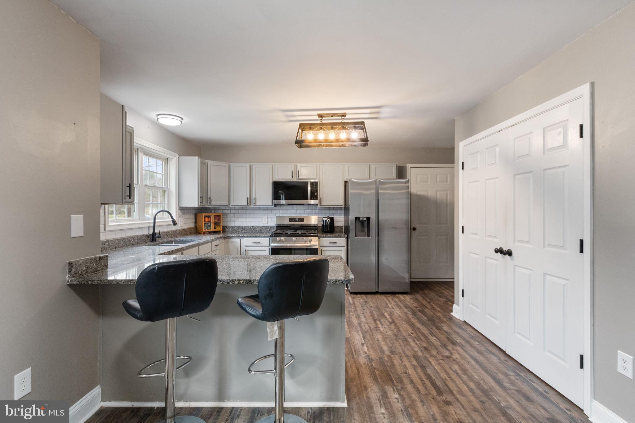 LEELAND STATION - Residential