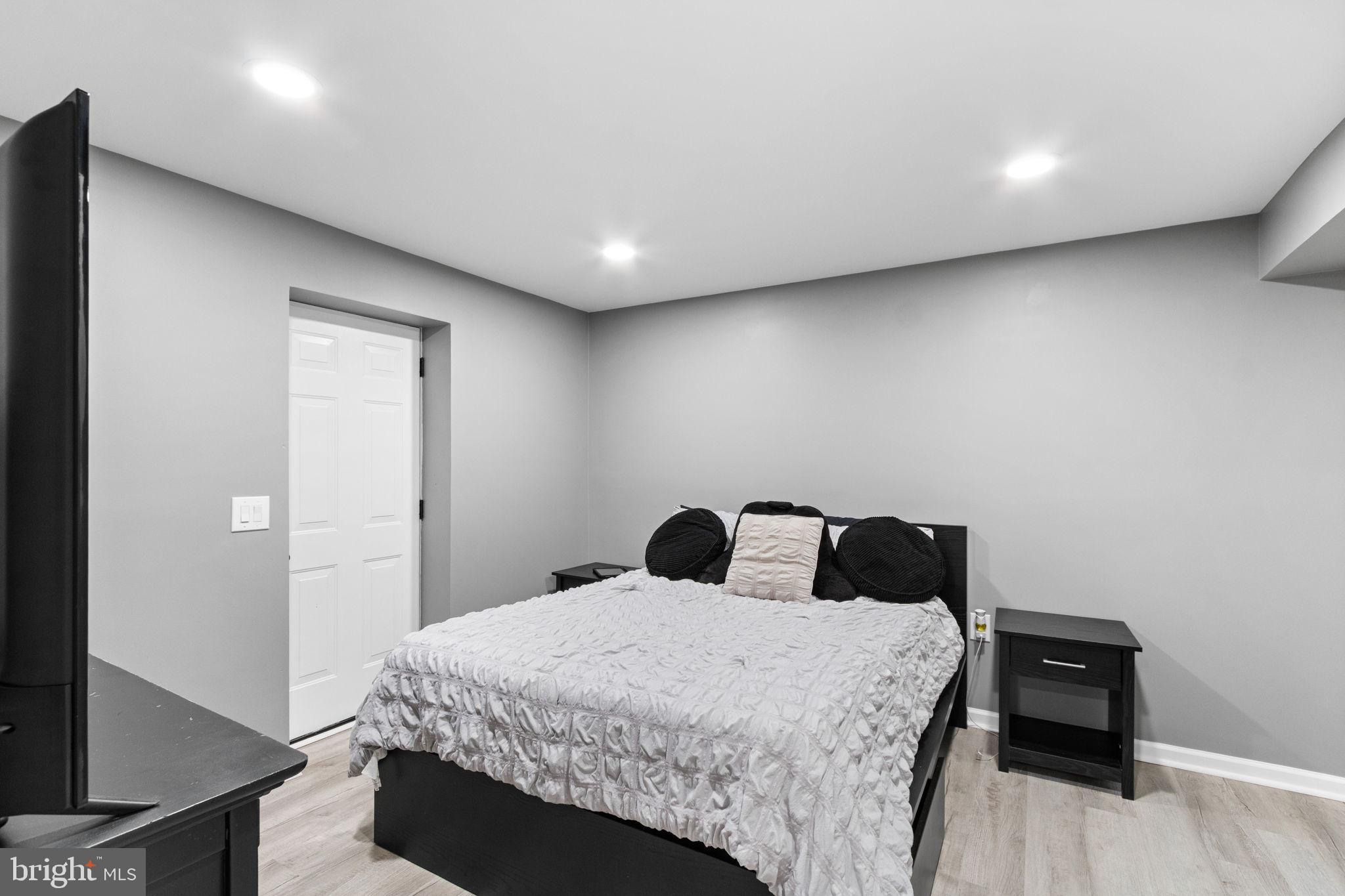 LEELAND STATION - Residential