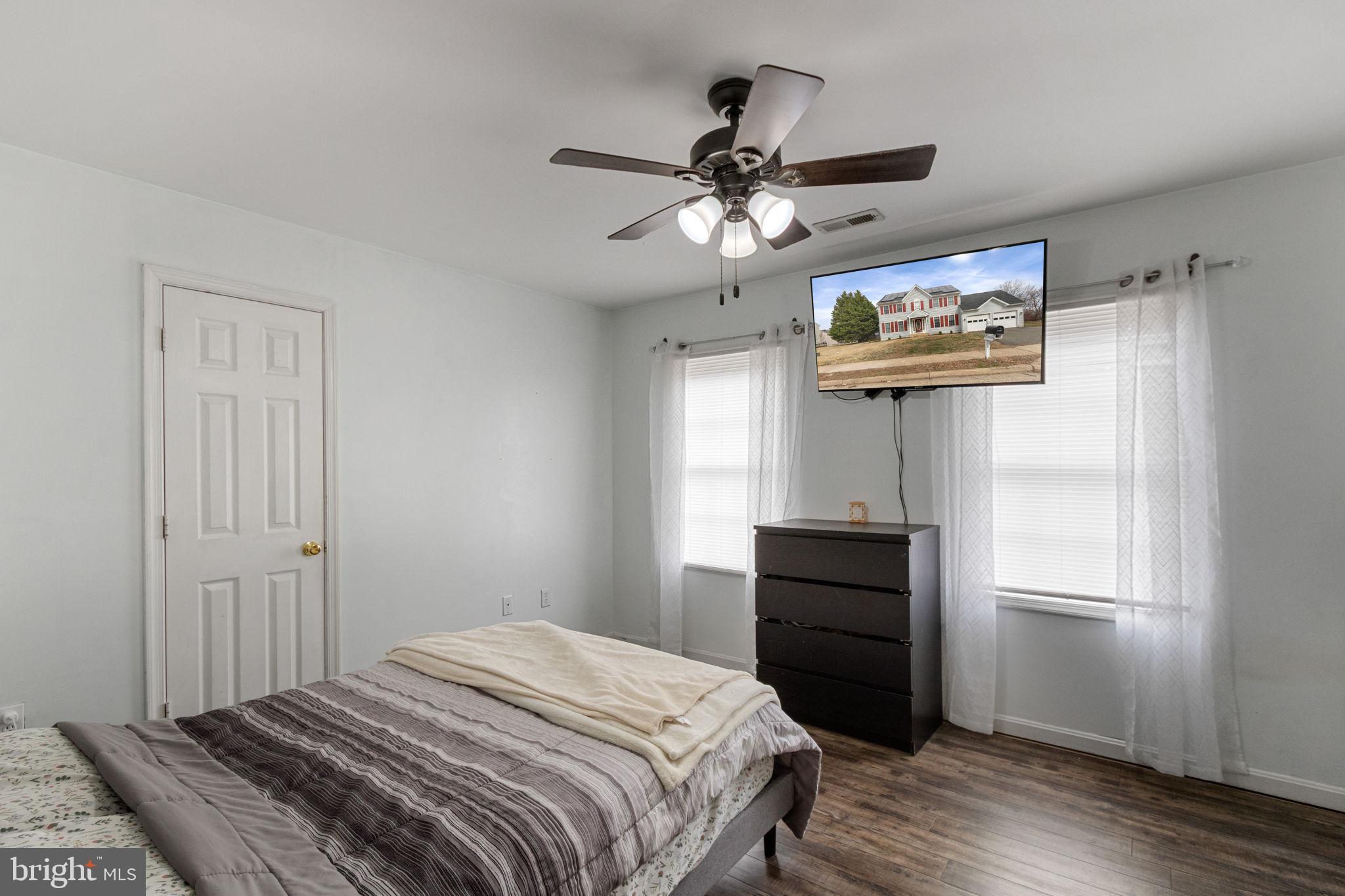 LEELAND STATION - Residential