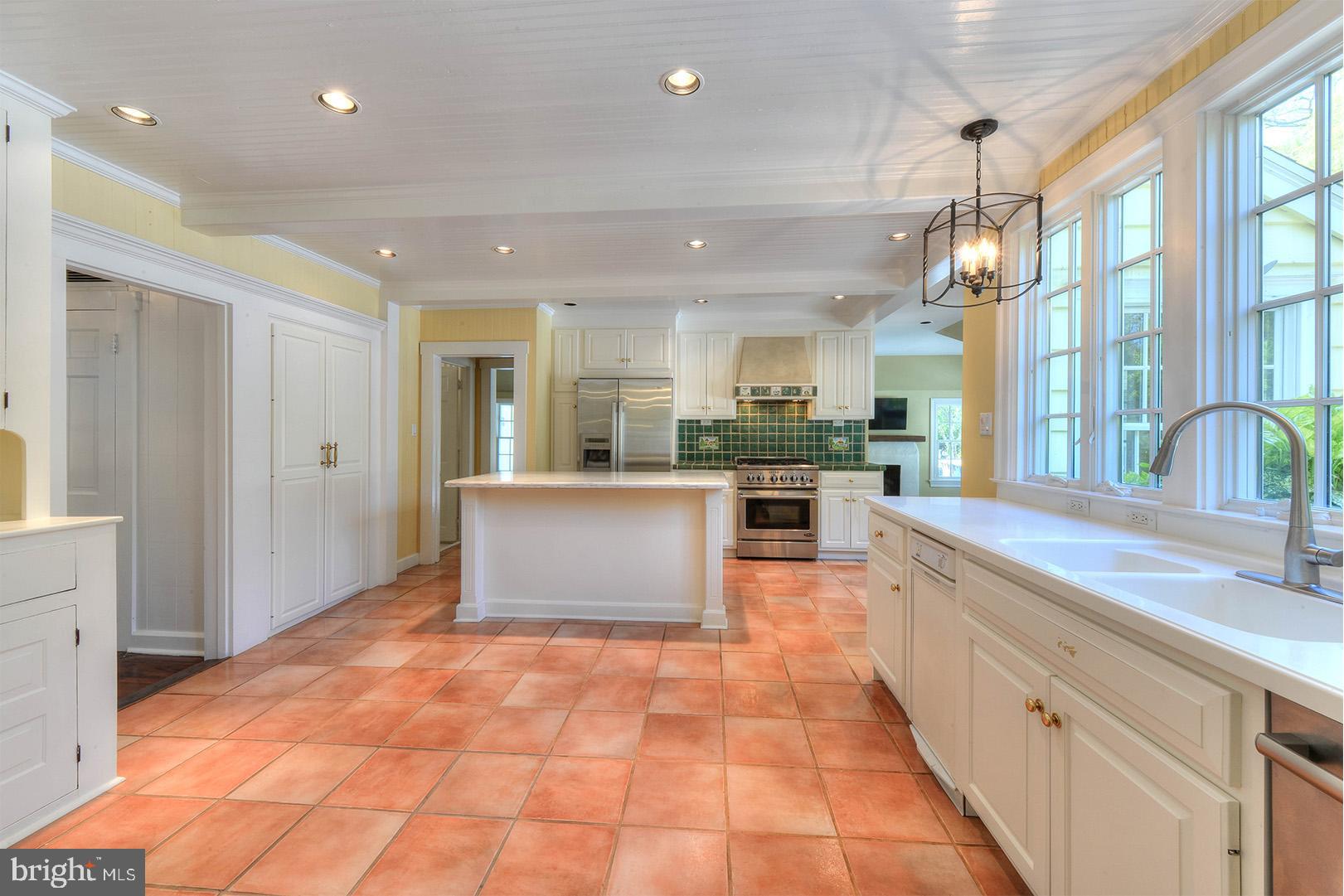 NORTH REHOBOTH - Residential