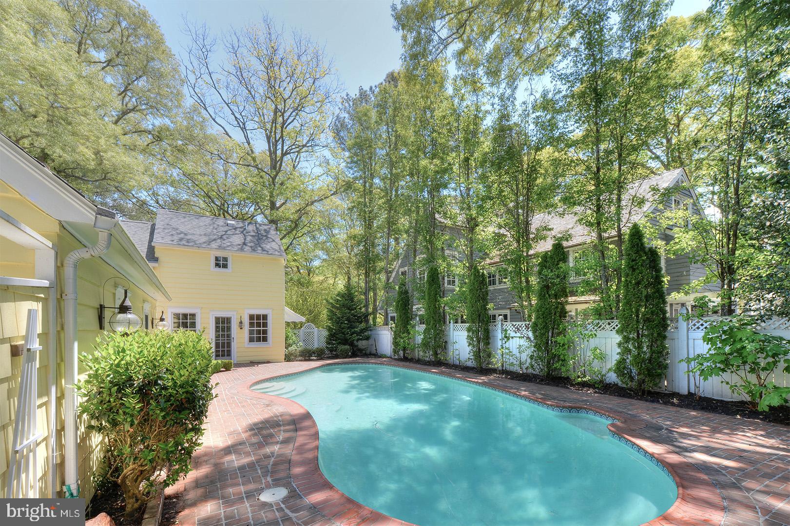 NORTH REHOBOTH - Residential