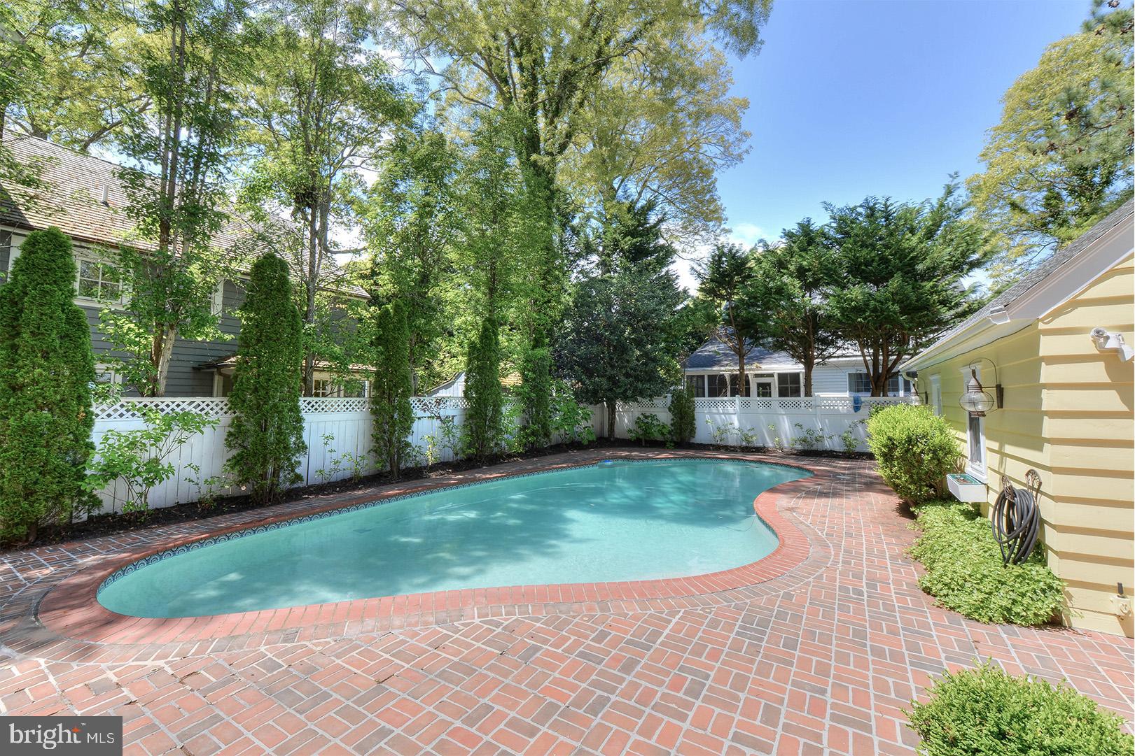 NORTH REHOBOTH - Residential