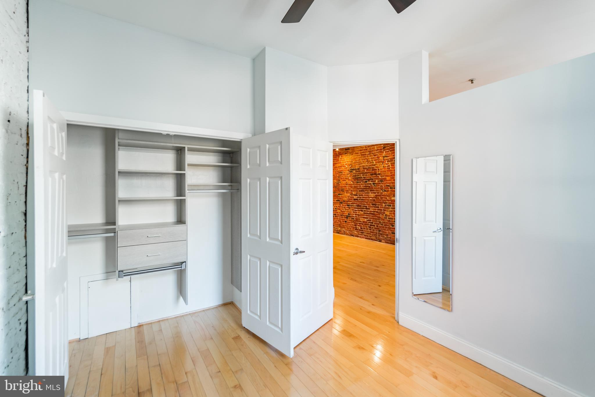 OLD CITY - Residential Lease