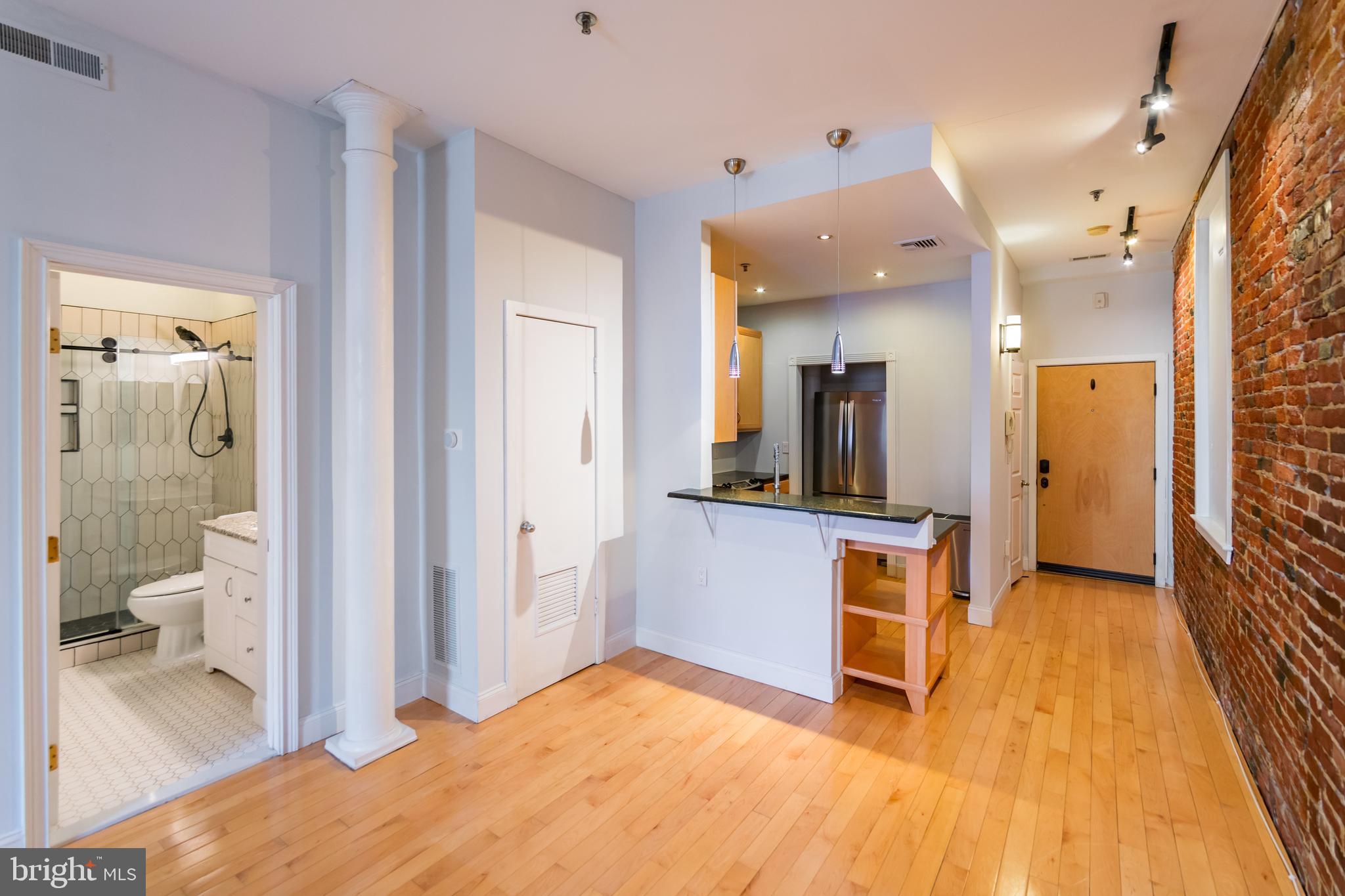 OLD CITY - Residential Lease