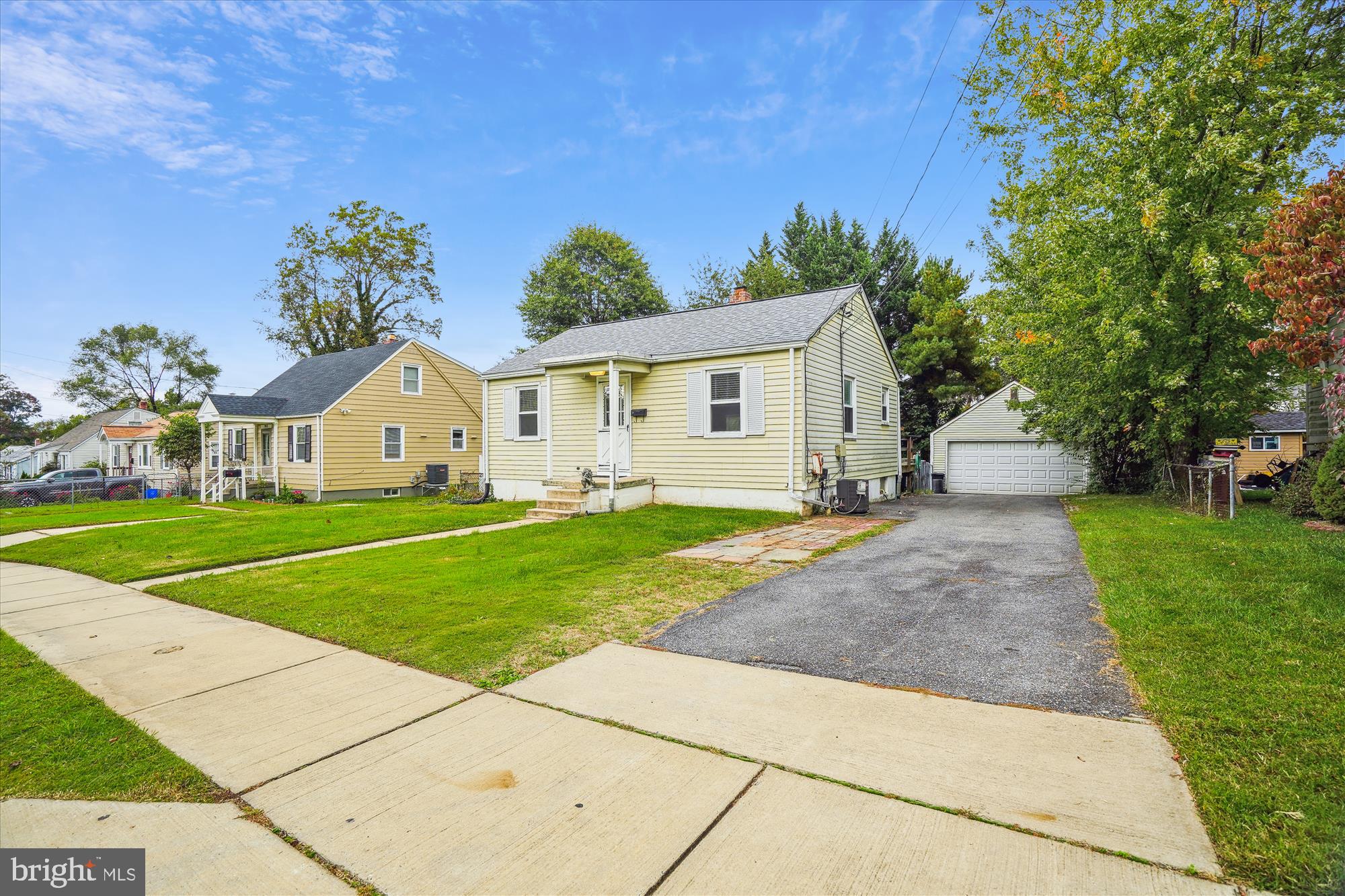 GLENMONT FOREST - Residential