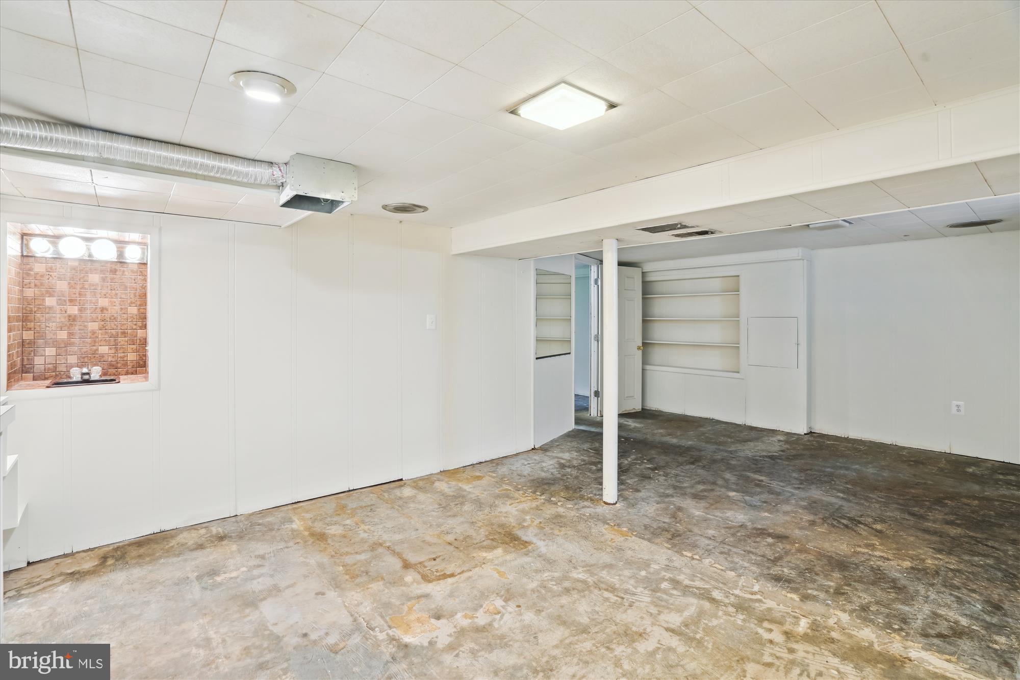 GLENMONT FOREST - Residential