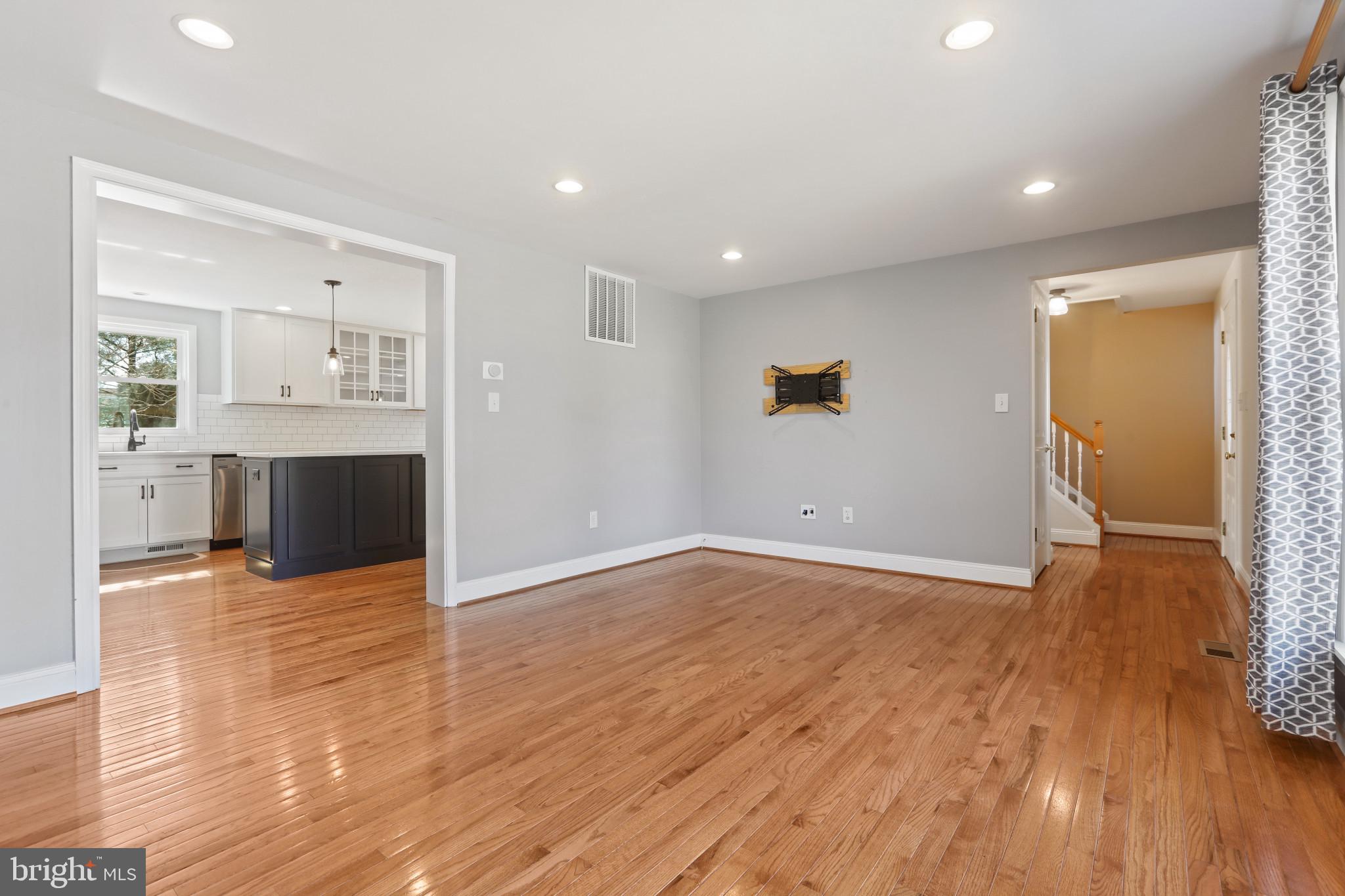 PARLIAMENT RIDGE - Residential