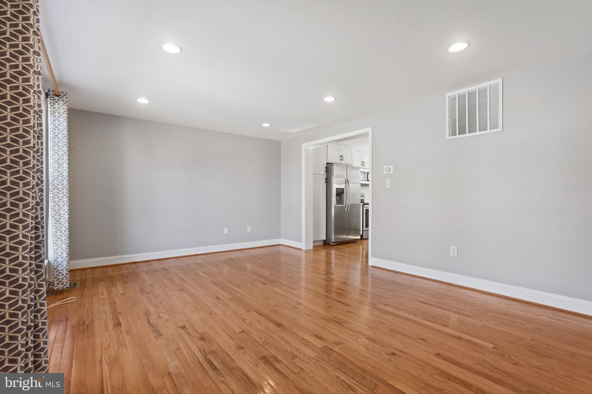 PARLIAMENT RIDGE - Residential