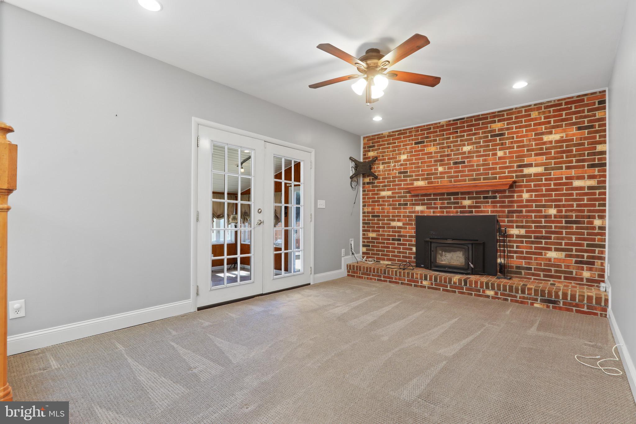 PARLIAMENT RIDGE - Residential