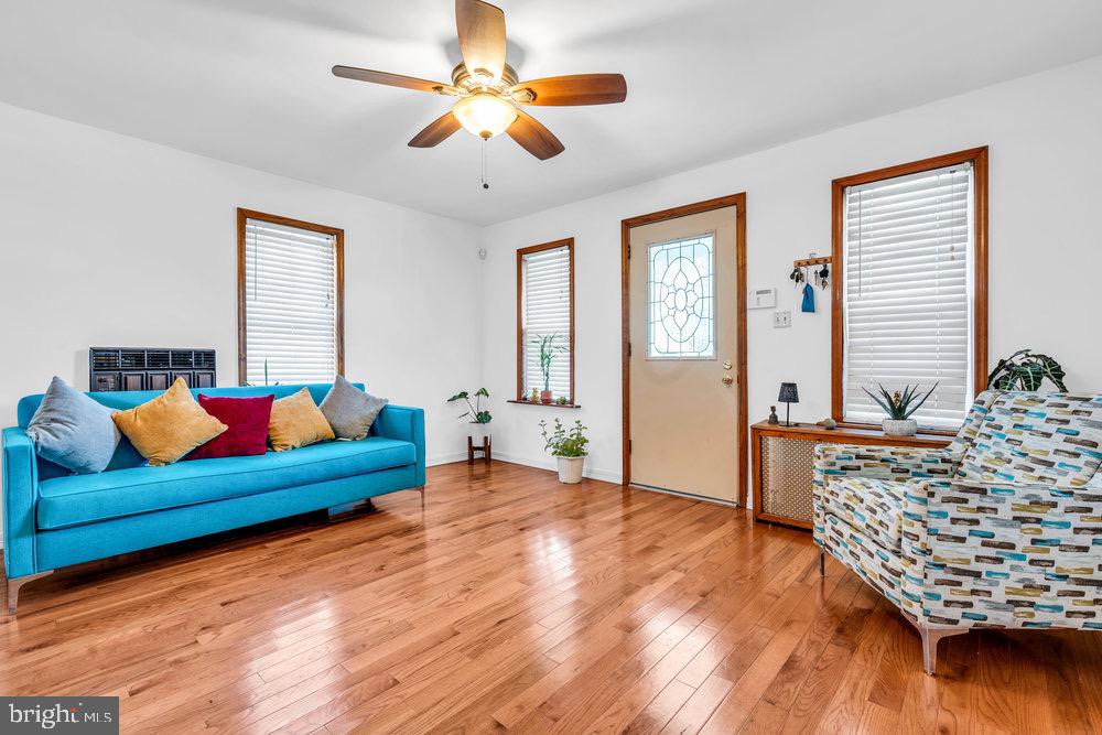 316 E WASHINGTON AVENUE