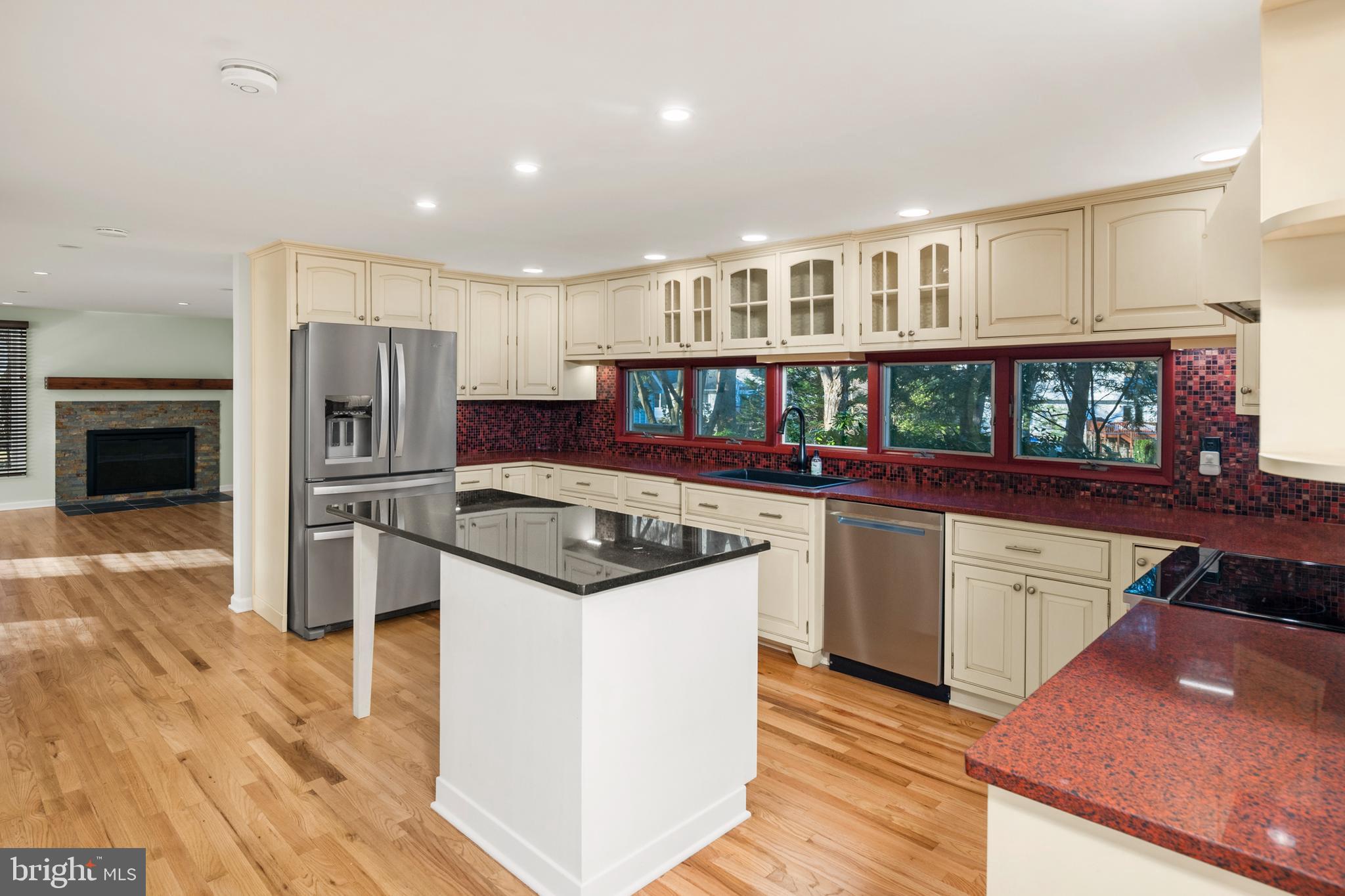 VILLAGE OF KINGS CONTRIVANCE - Residential Lease