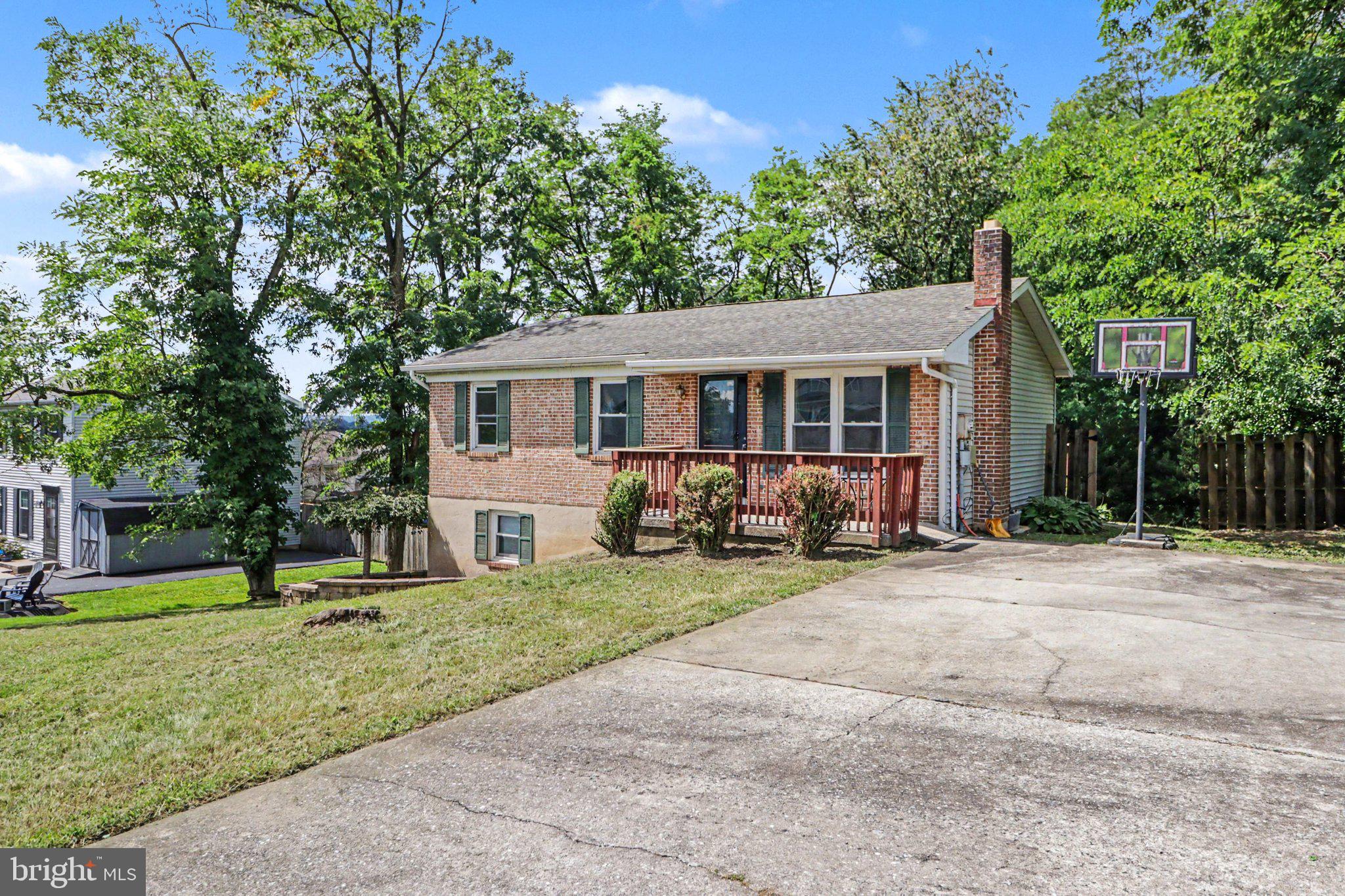 250 WORCESTER AVENUE
