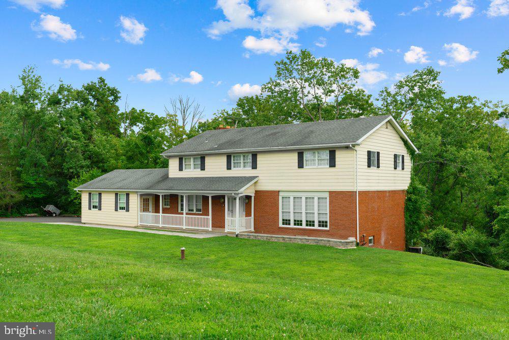 112 BEAUMONT DRIVE