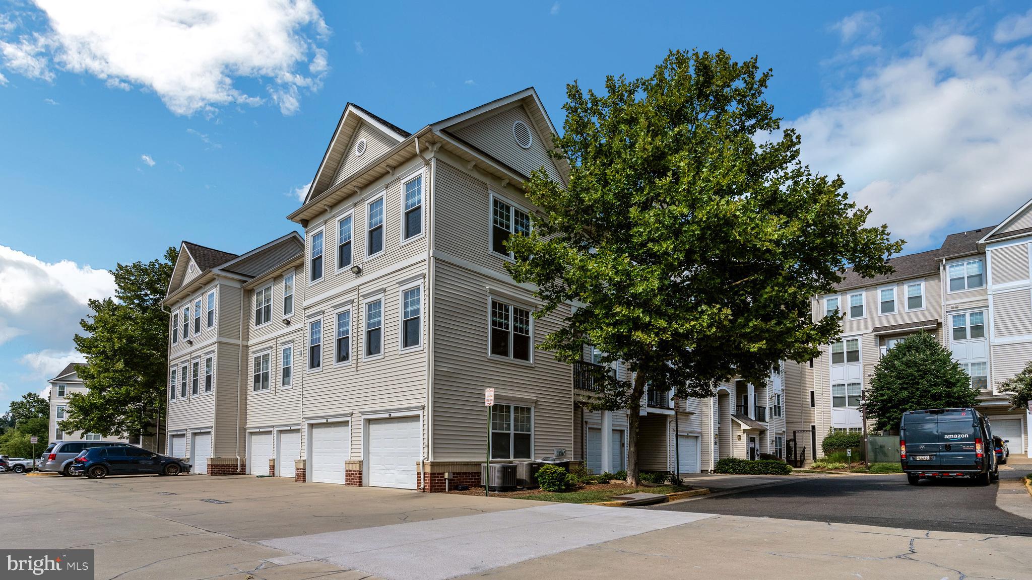 FAIRFAX RIDGE - Residential Lease