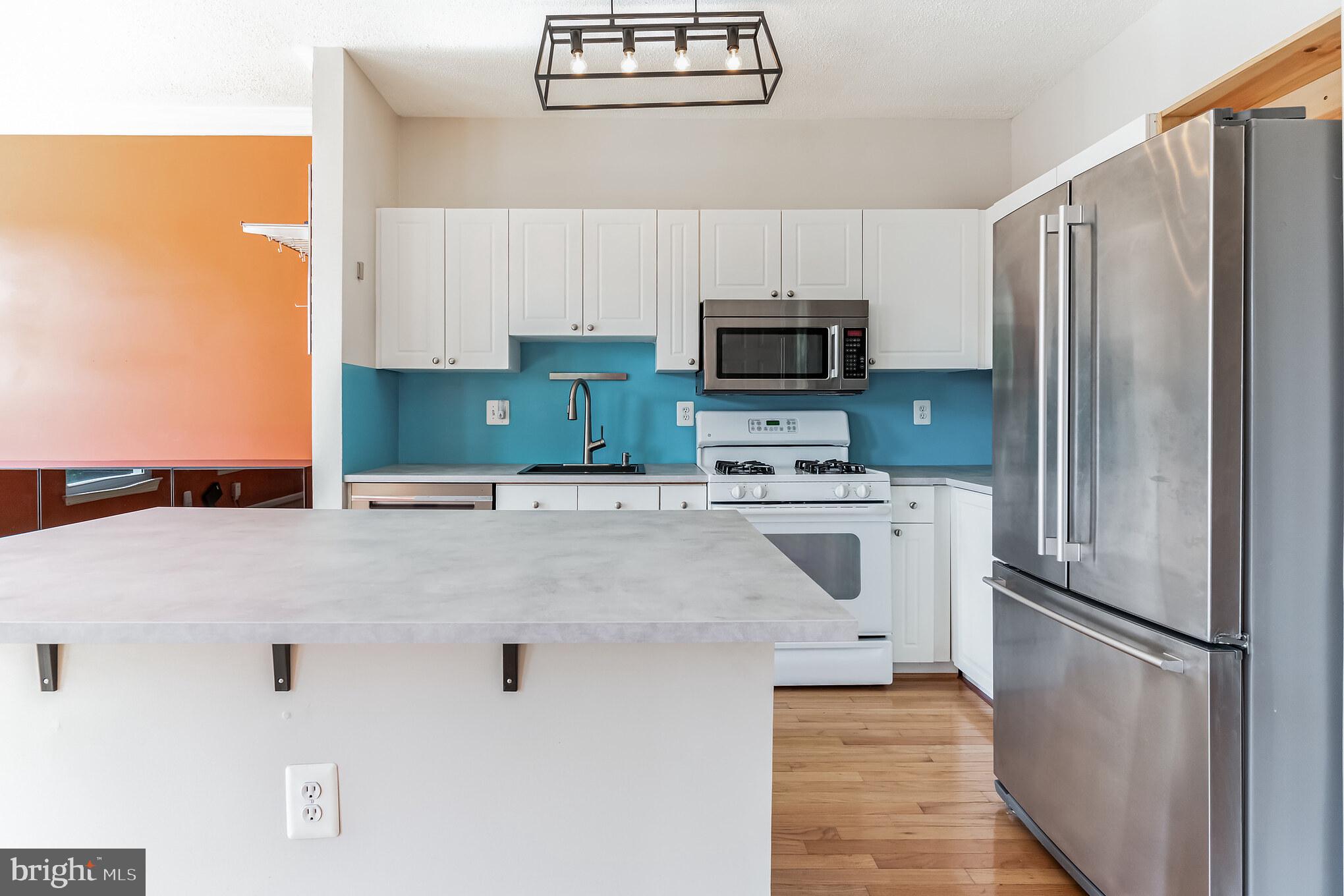 FAIRFAX RIDGE - Residential Lease