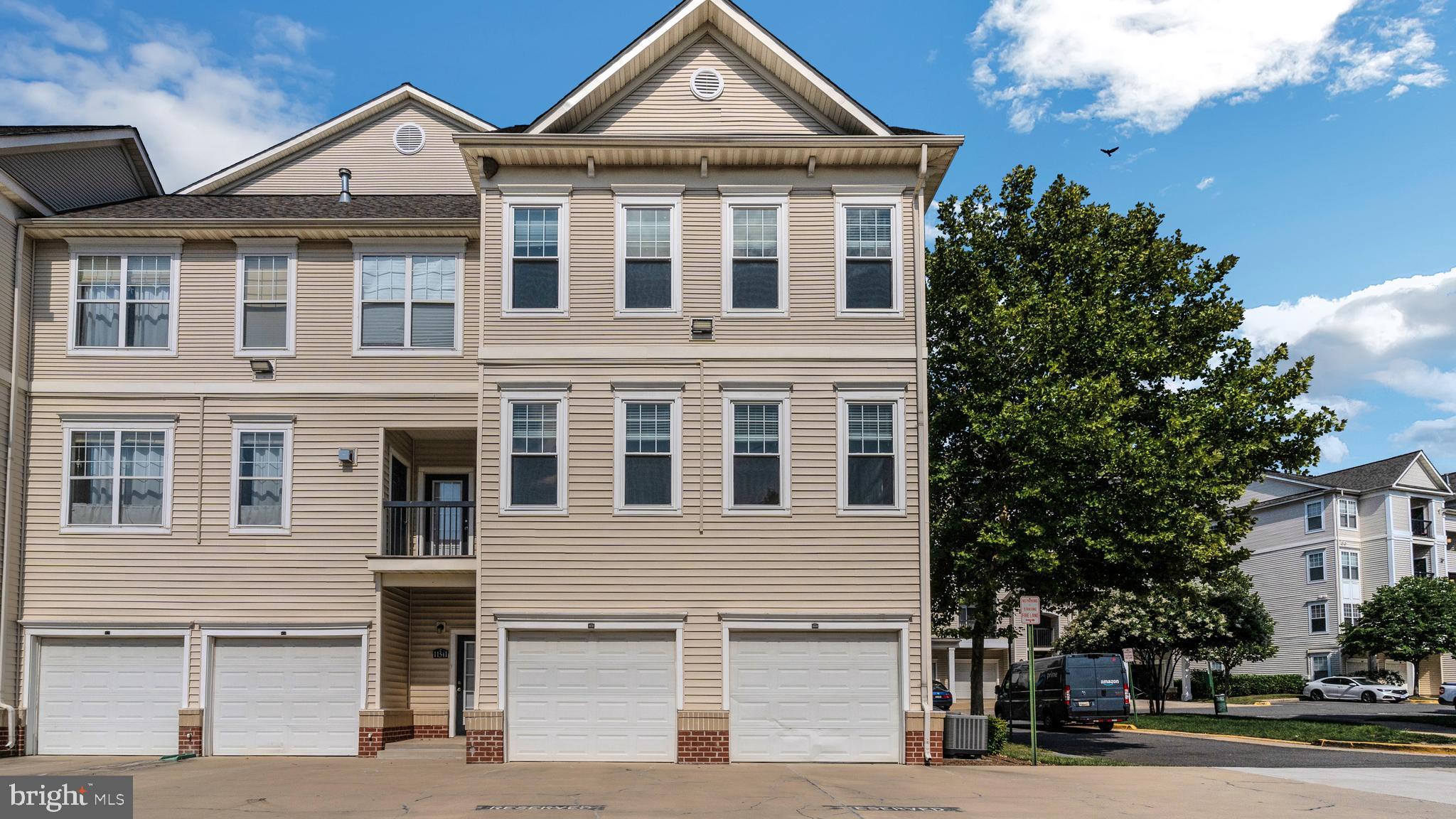 FAIRFAX RIDGE - Residential Lease