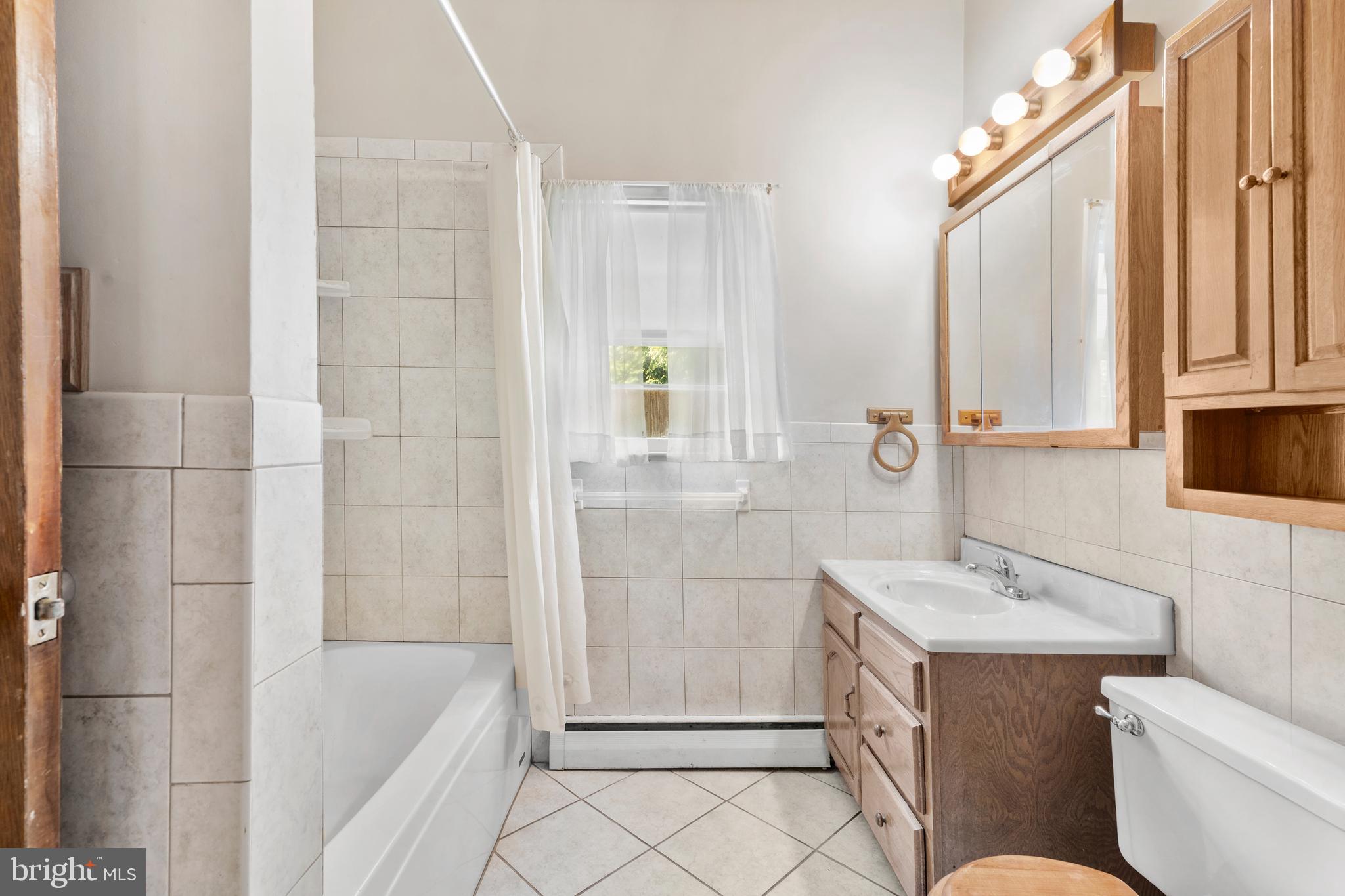 HIGHLAND PINES - Residential