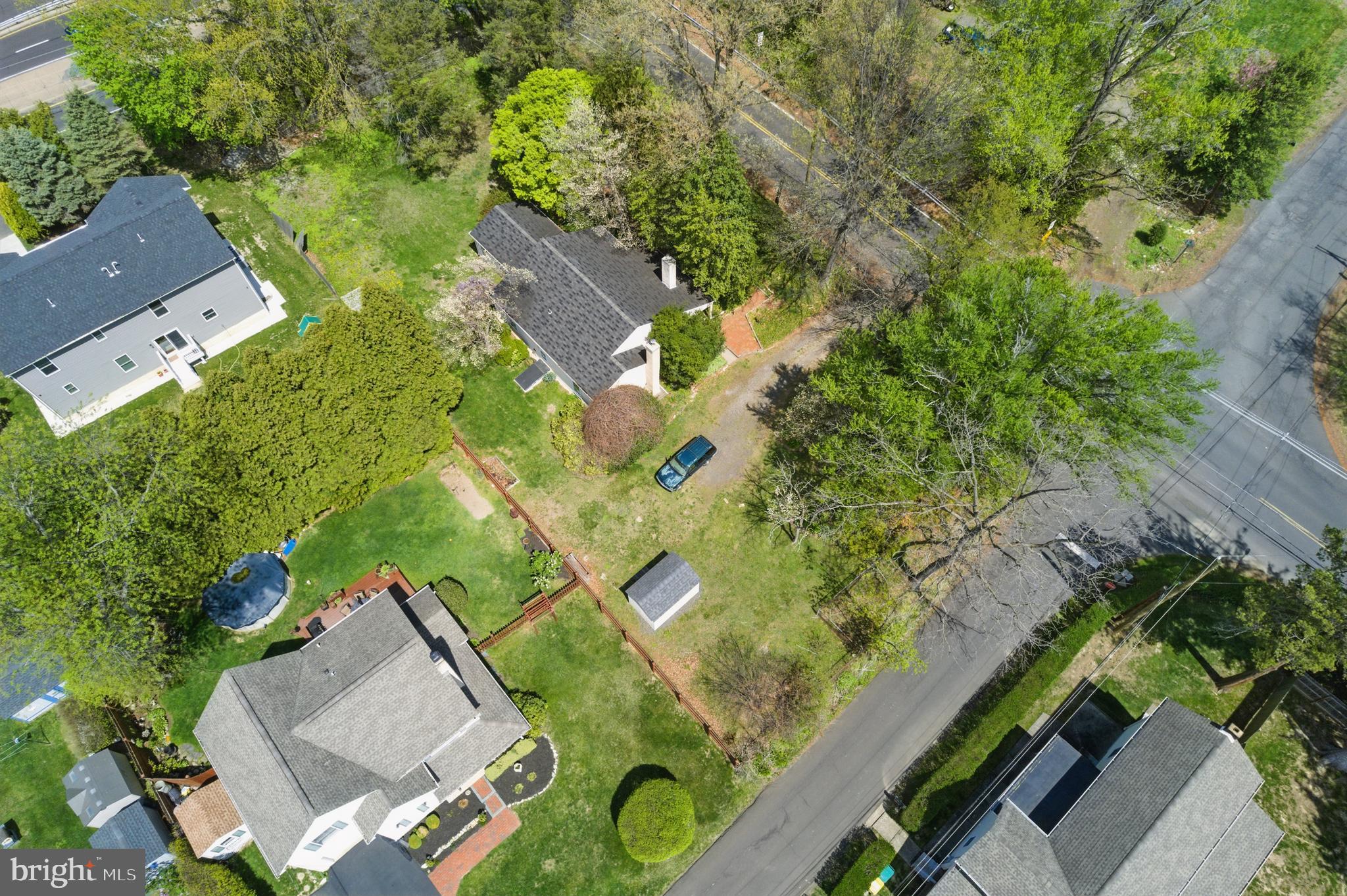 HIGHLAND PINES - Residential