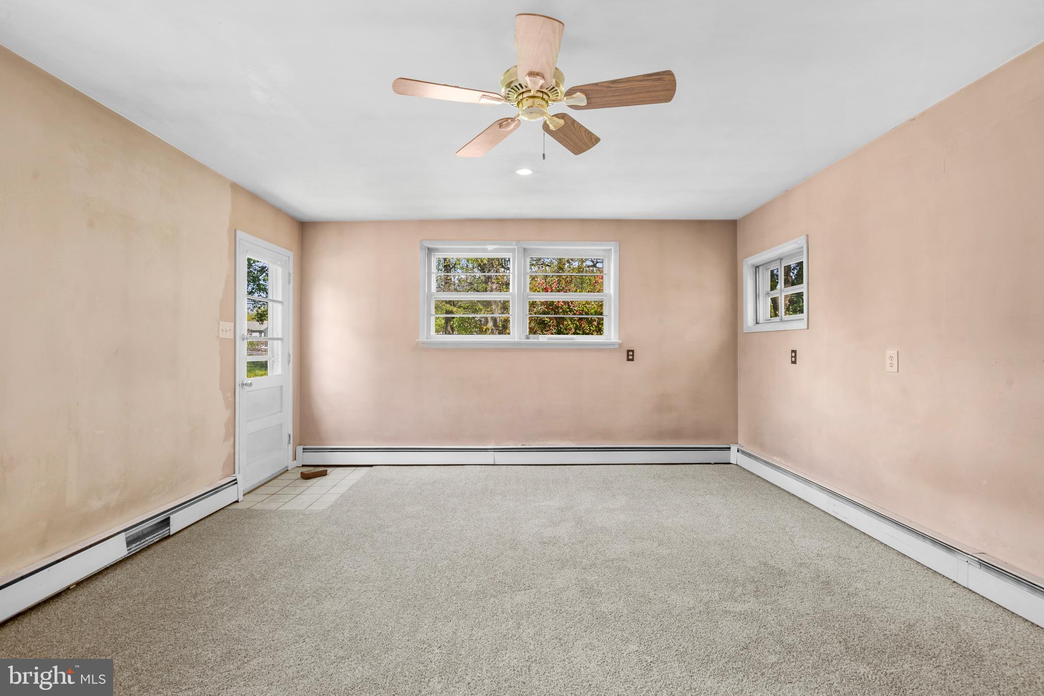 HIGHLAND PINES - Residential