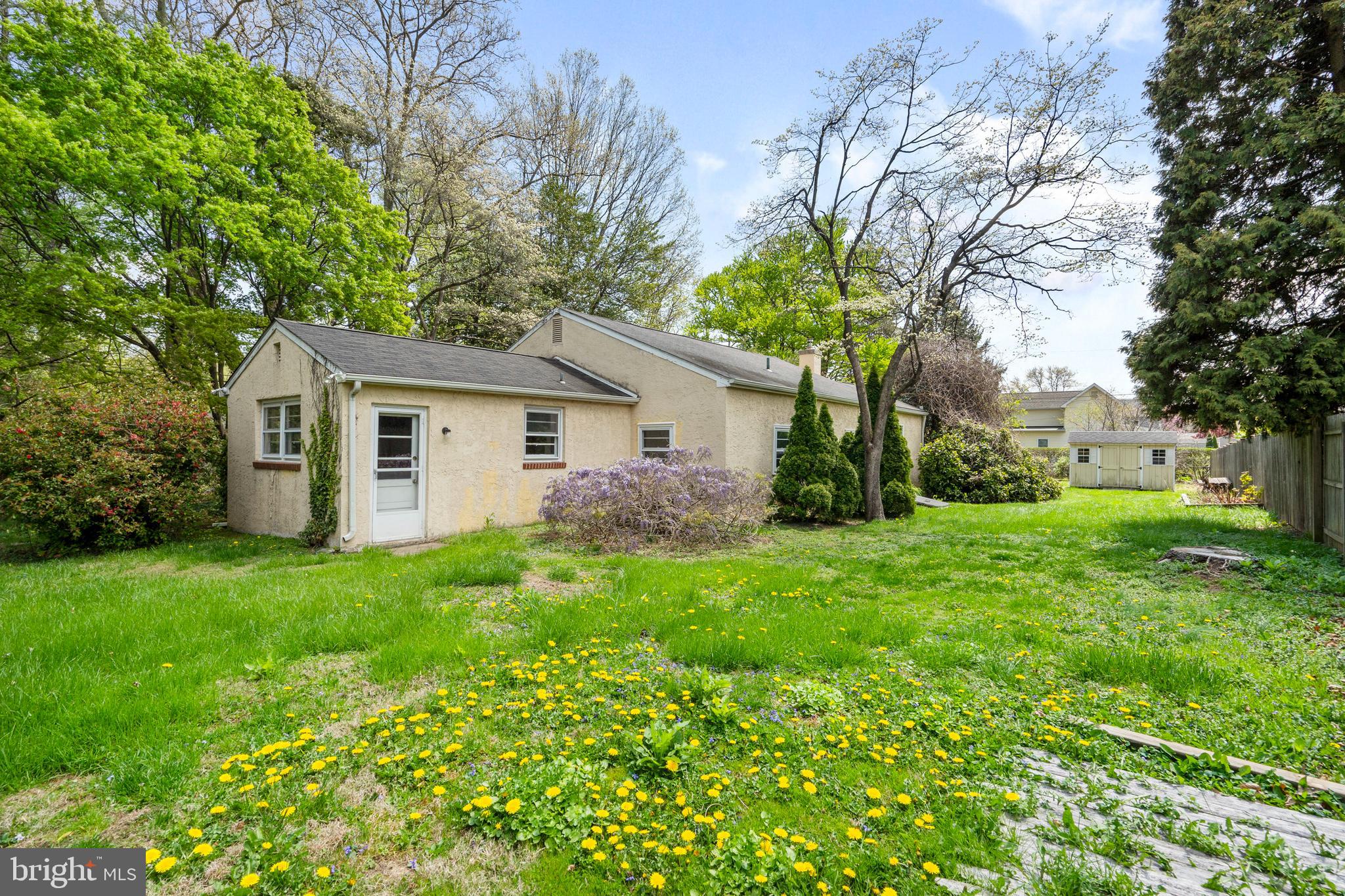 HIGHLAND PINES - Residential