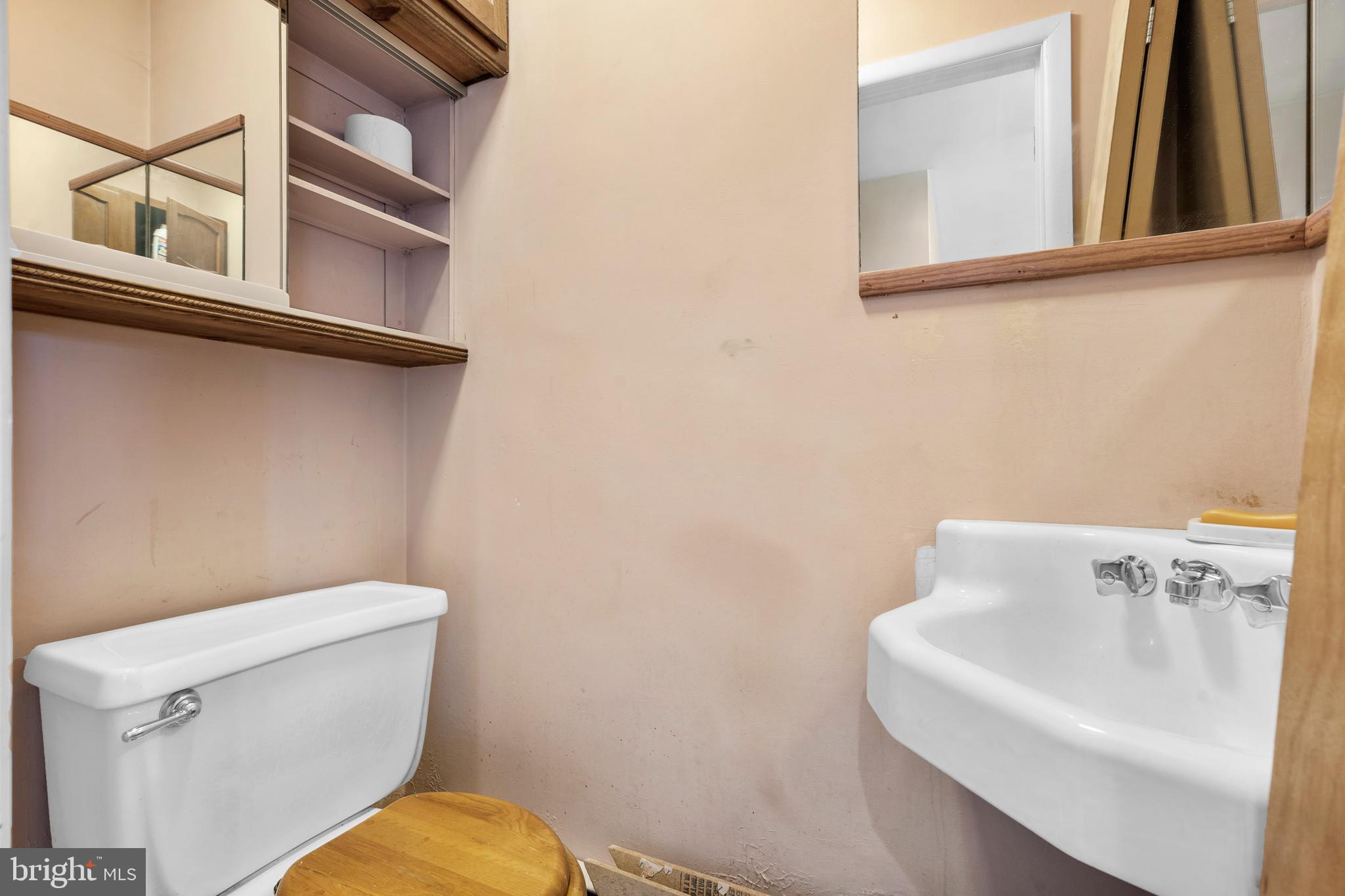 HIGHLAND PINES - Residential