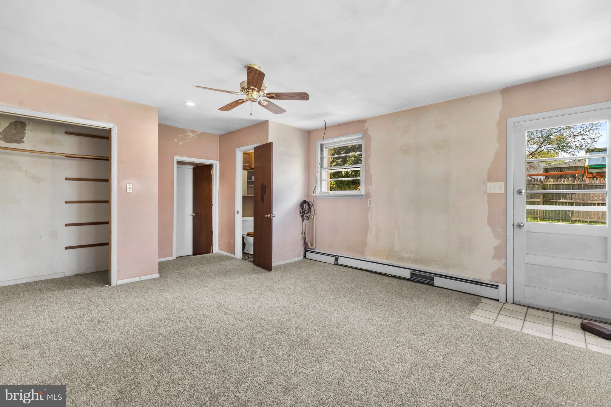 HIGHLAND PINES - Residential