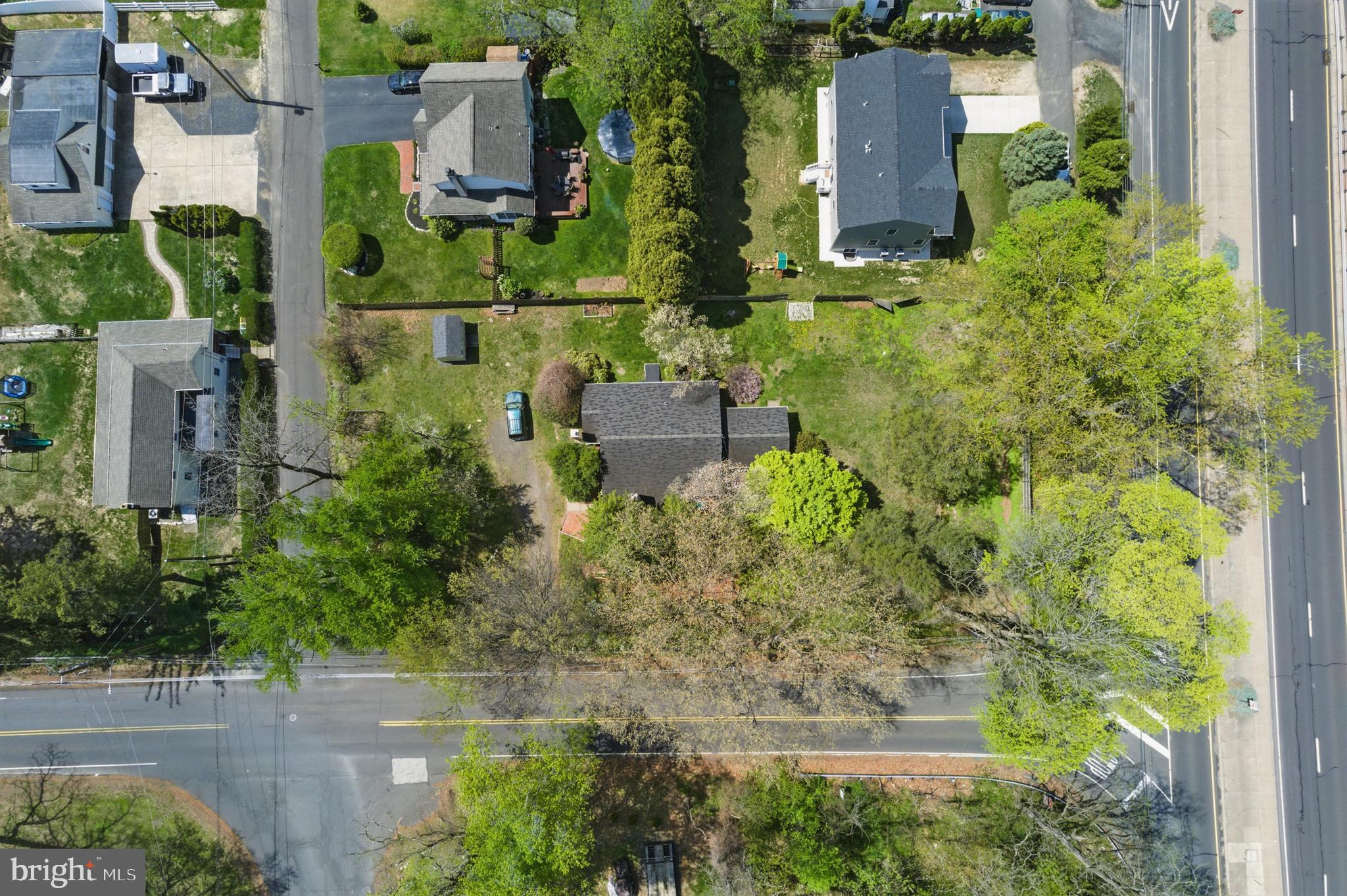 HIGHLAND PINES - Residential