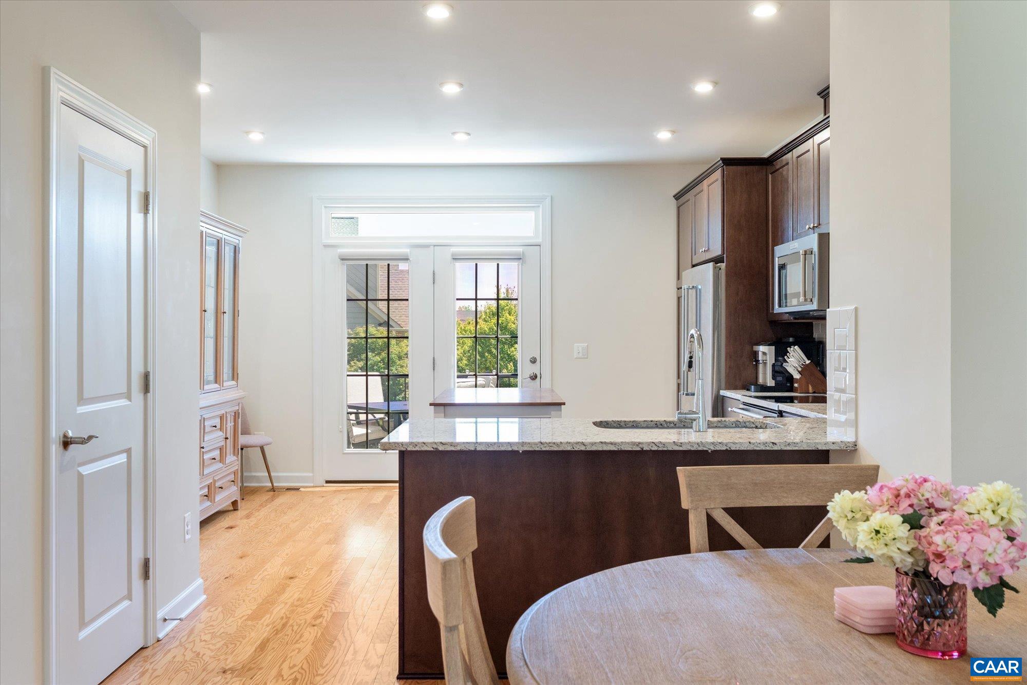OLD TRAIL - Residential