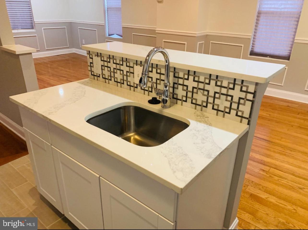 WAVERLY - Residential Lease