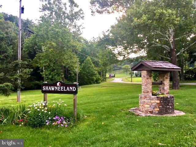 SHAWNEELAND - Land