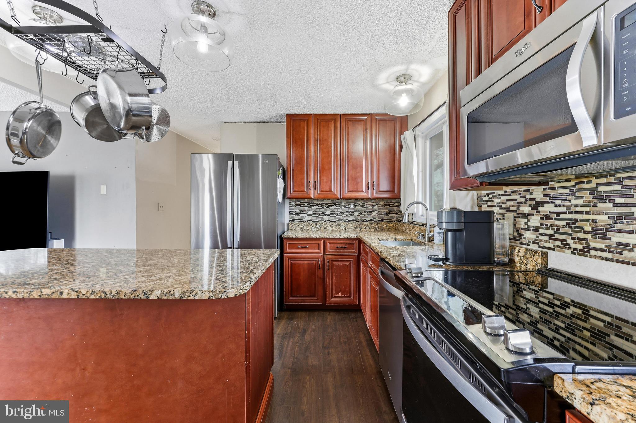 EASTPORT - Residential