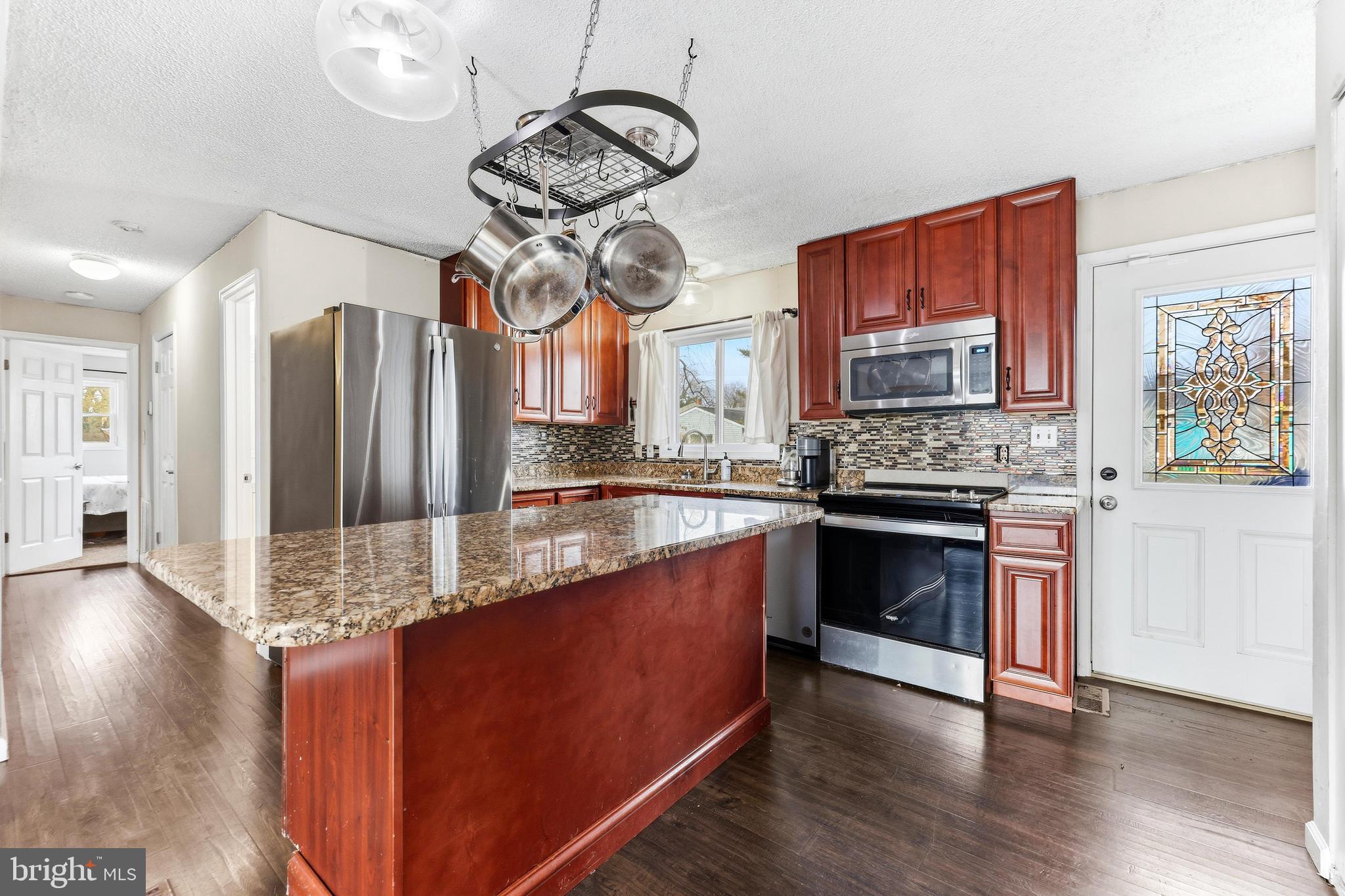 EASTPORT - Residential