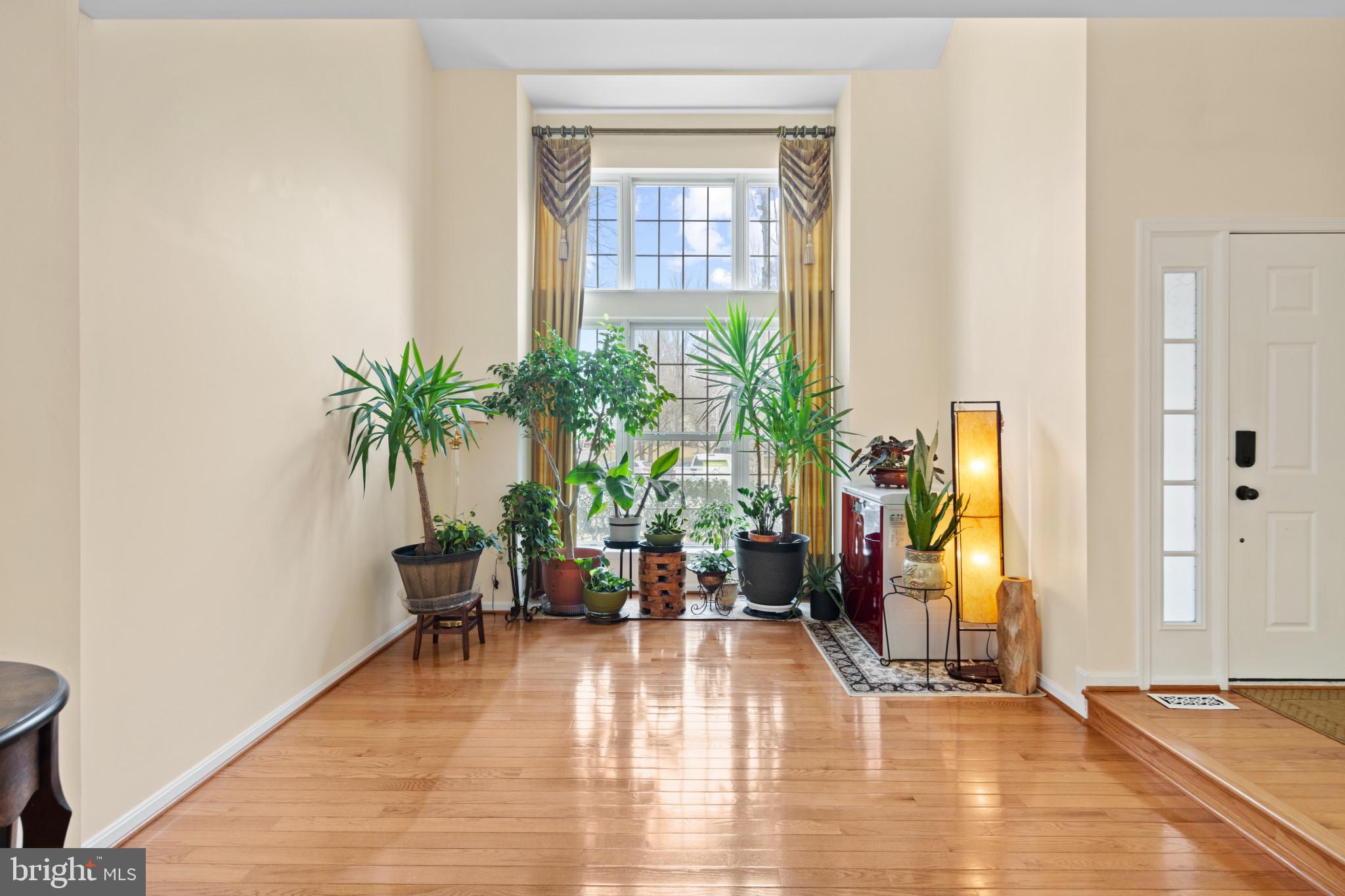 VILLAGE OF RIVER HILL - Residential