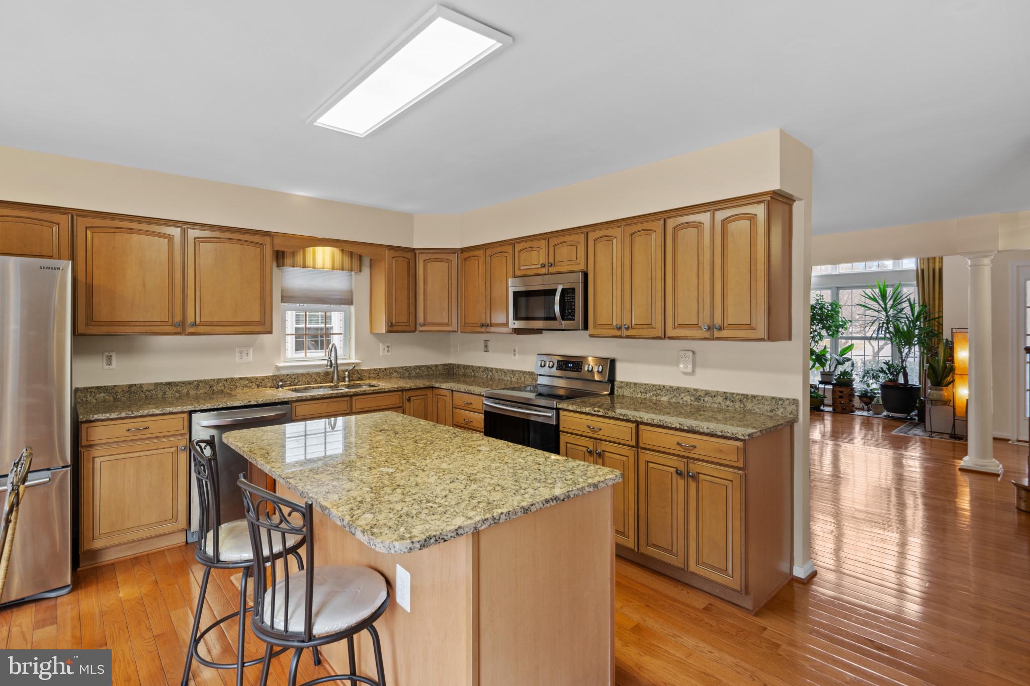 VILLAGE OF RIVER HILL - Residential