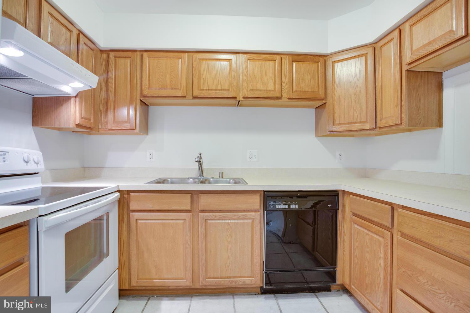 THE GENTRY - Residential Lease