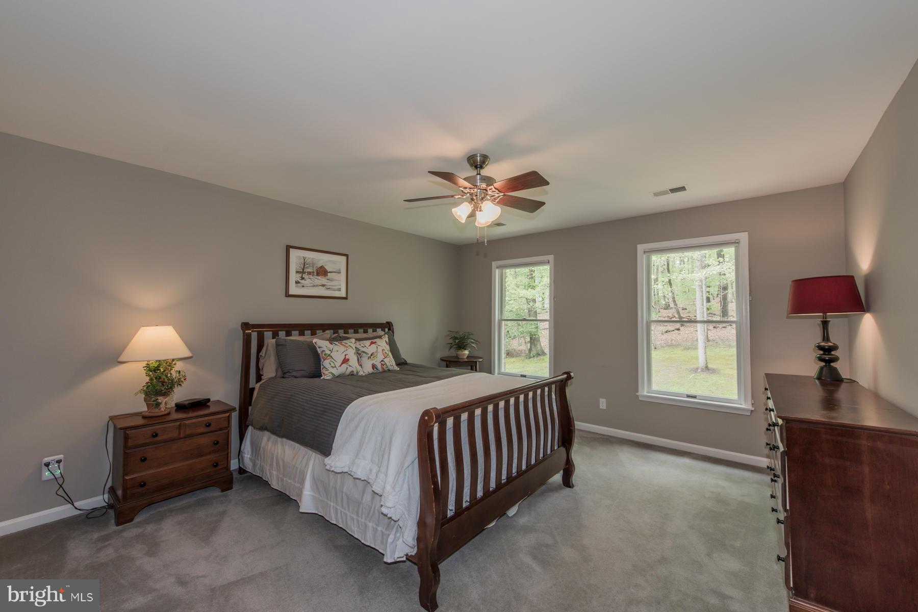 MEADOWOOD - Residential
