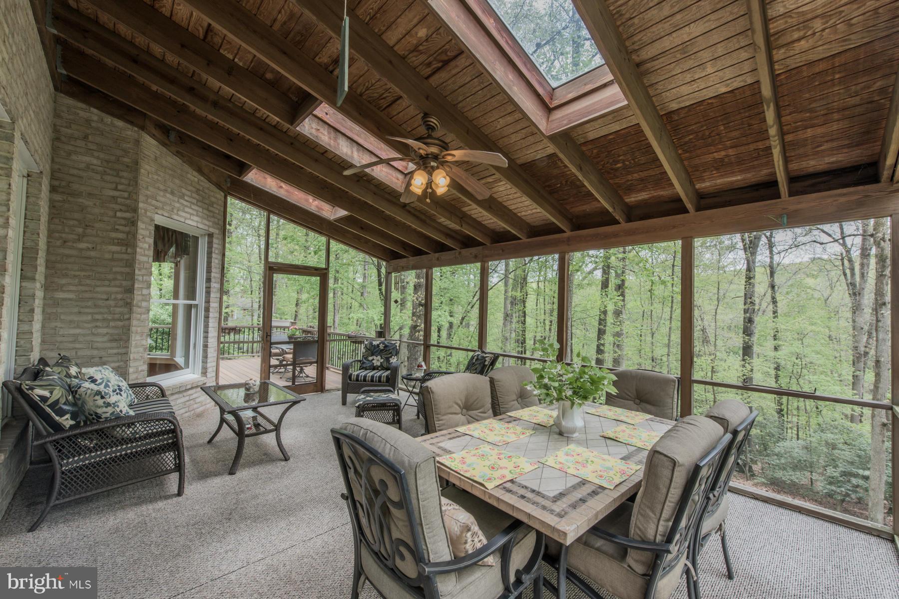 MEADOWOOD - Residential