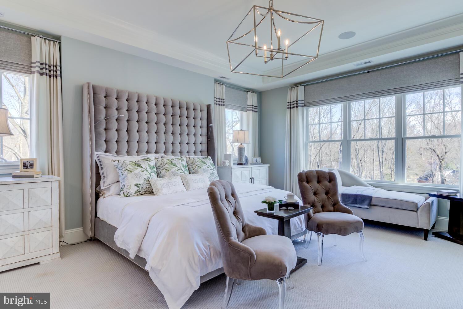 TIBURON - Residential