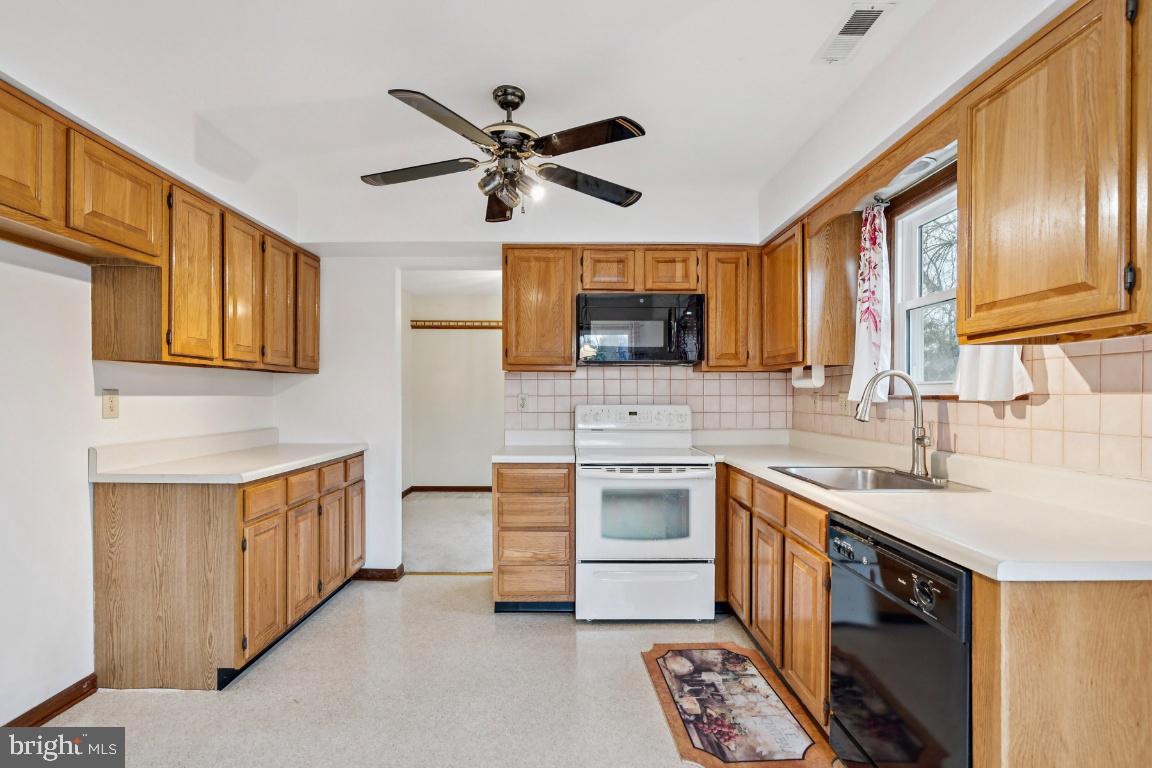 HARRISON MEADOWS - Residential